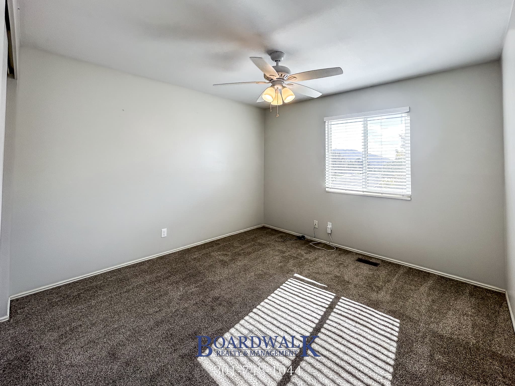 Sandy House: 1252 E Cedar Ridge Rd