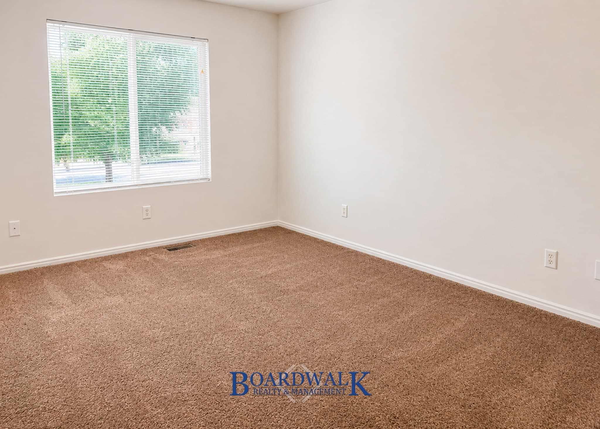 Salt Lake City Condo: 582 N Redwood Rd