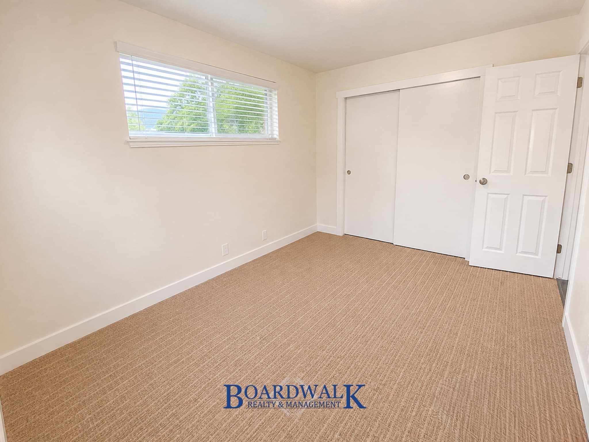 Bountiful House: 223 Mill St