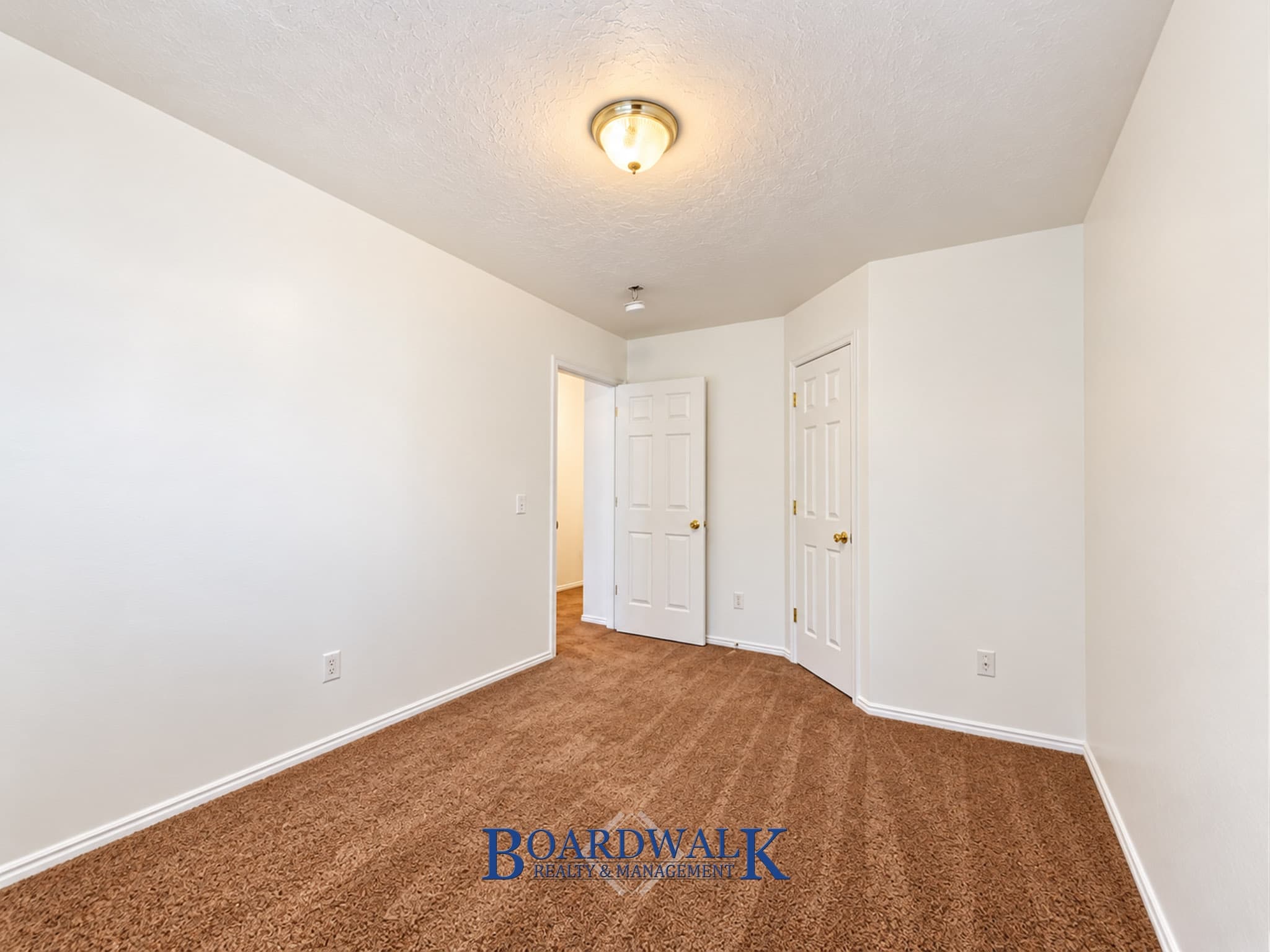 Salt Lake City Condo: 582 N Redwood Rd