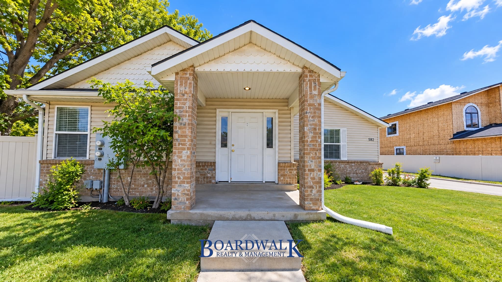 Salt Lake City Condo: 582 N Redwood Rd