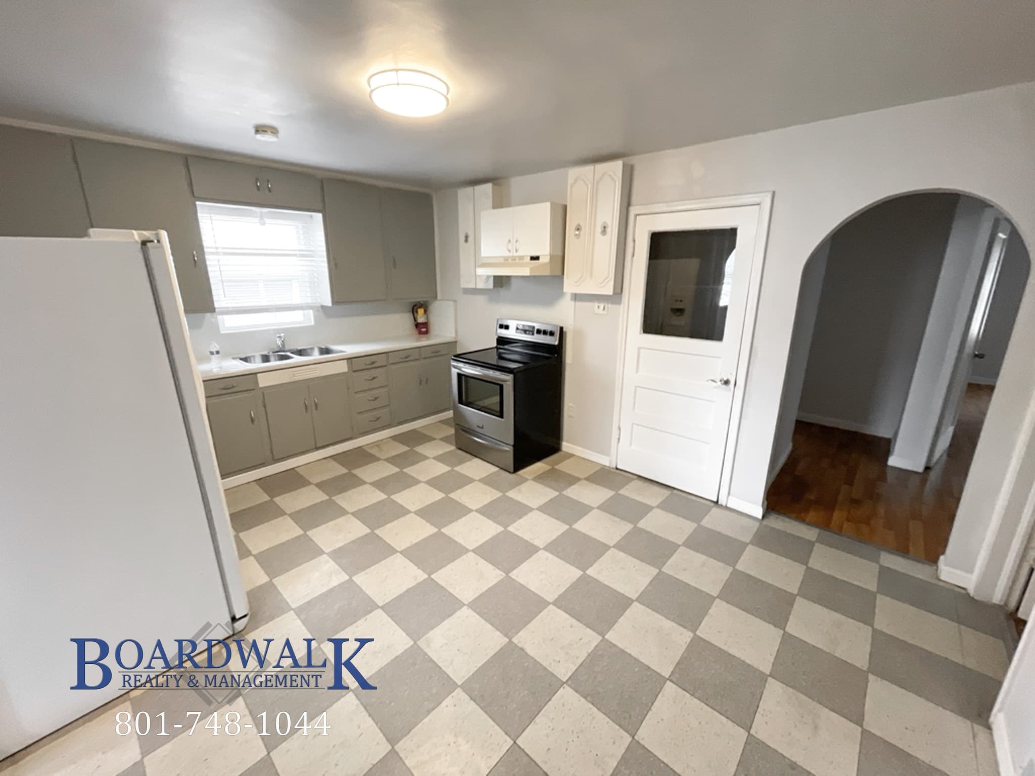Salt Lake City House: 1748 S Main St