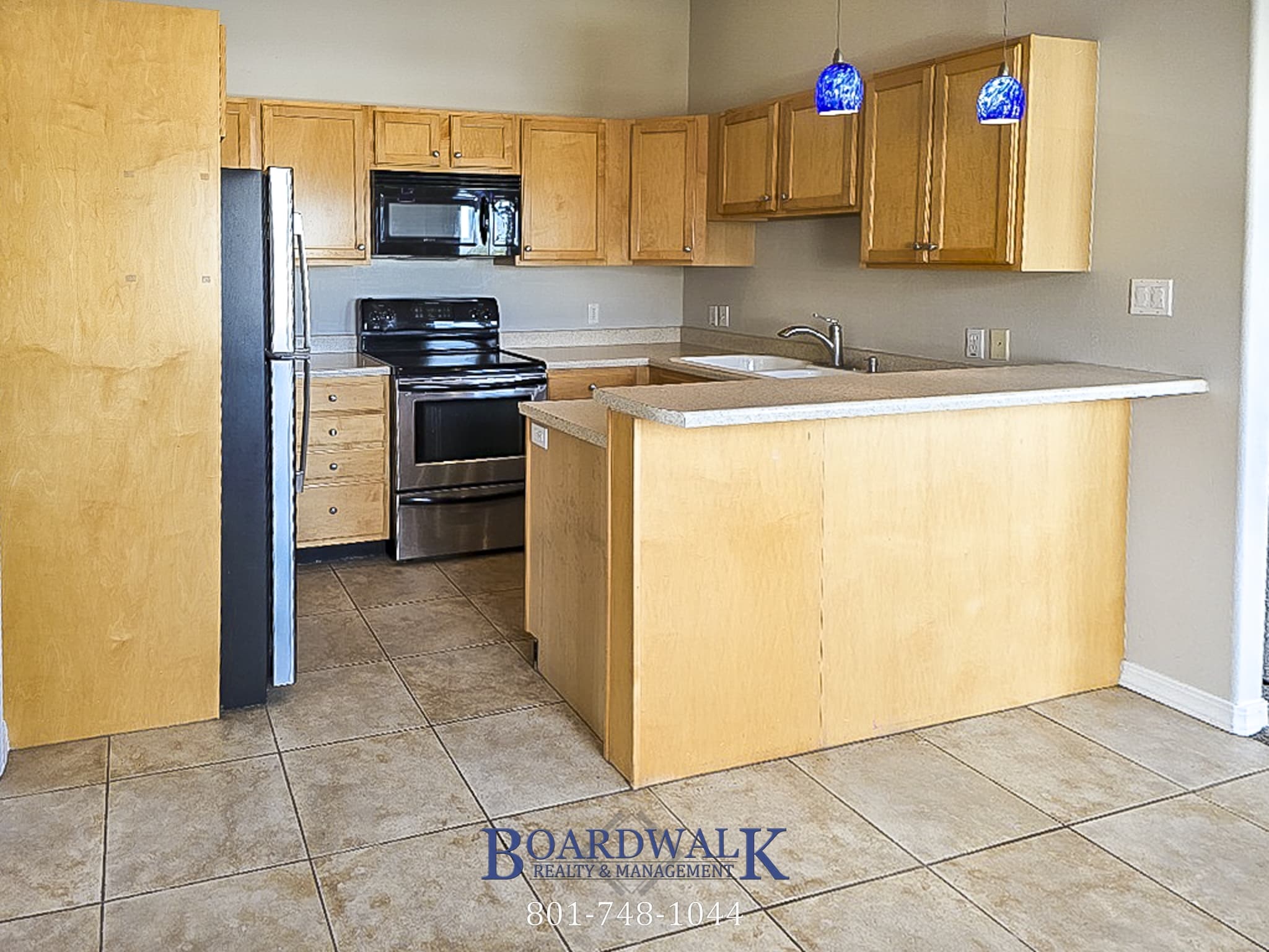 Bountiful Apartment: 340 N 500 W