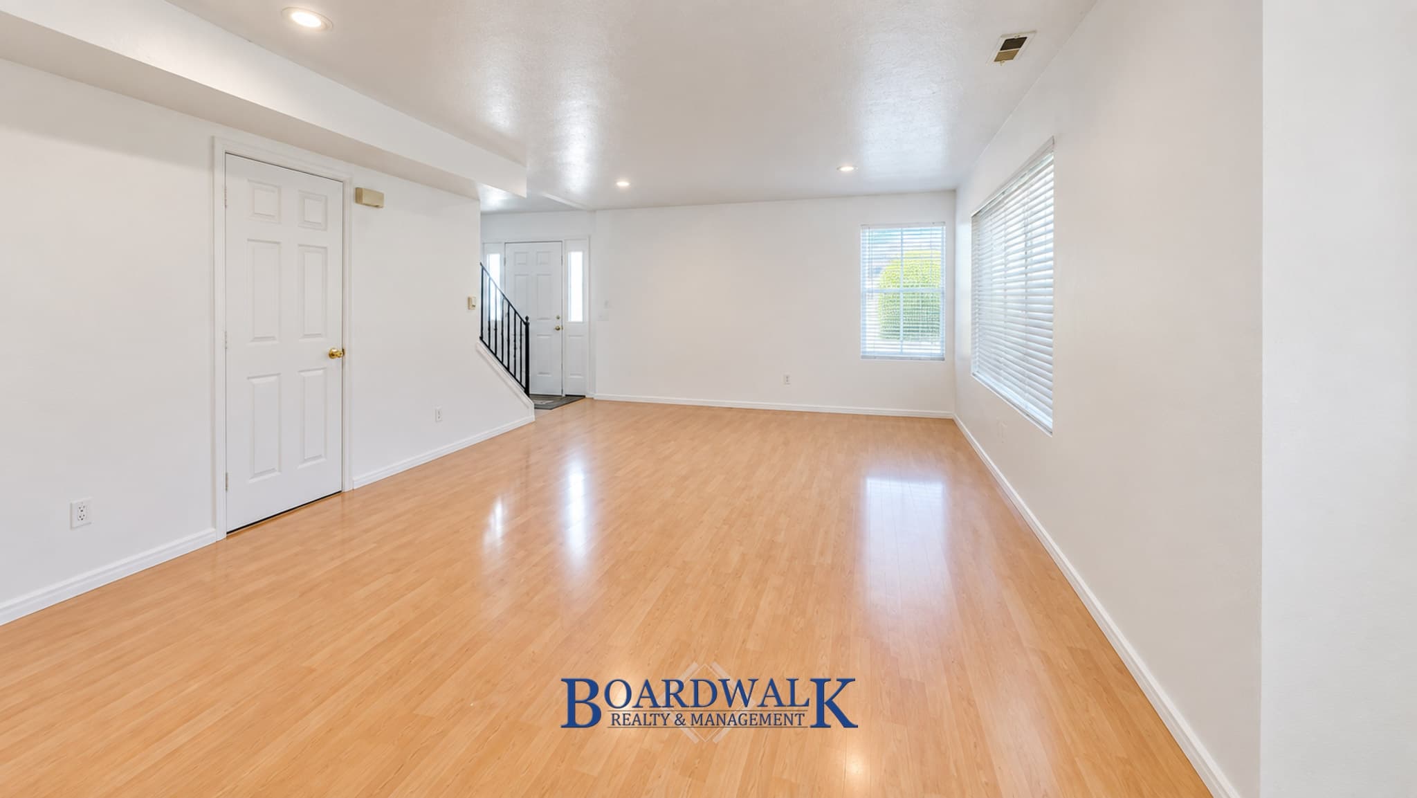 Salt Lake City Condo: 582 N Redwood Rd