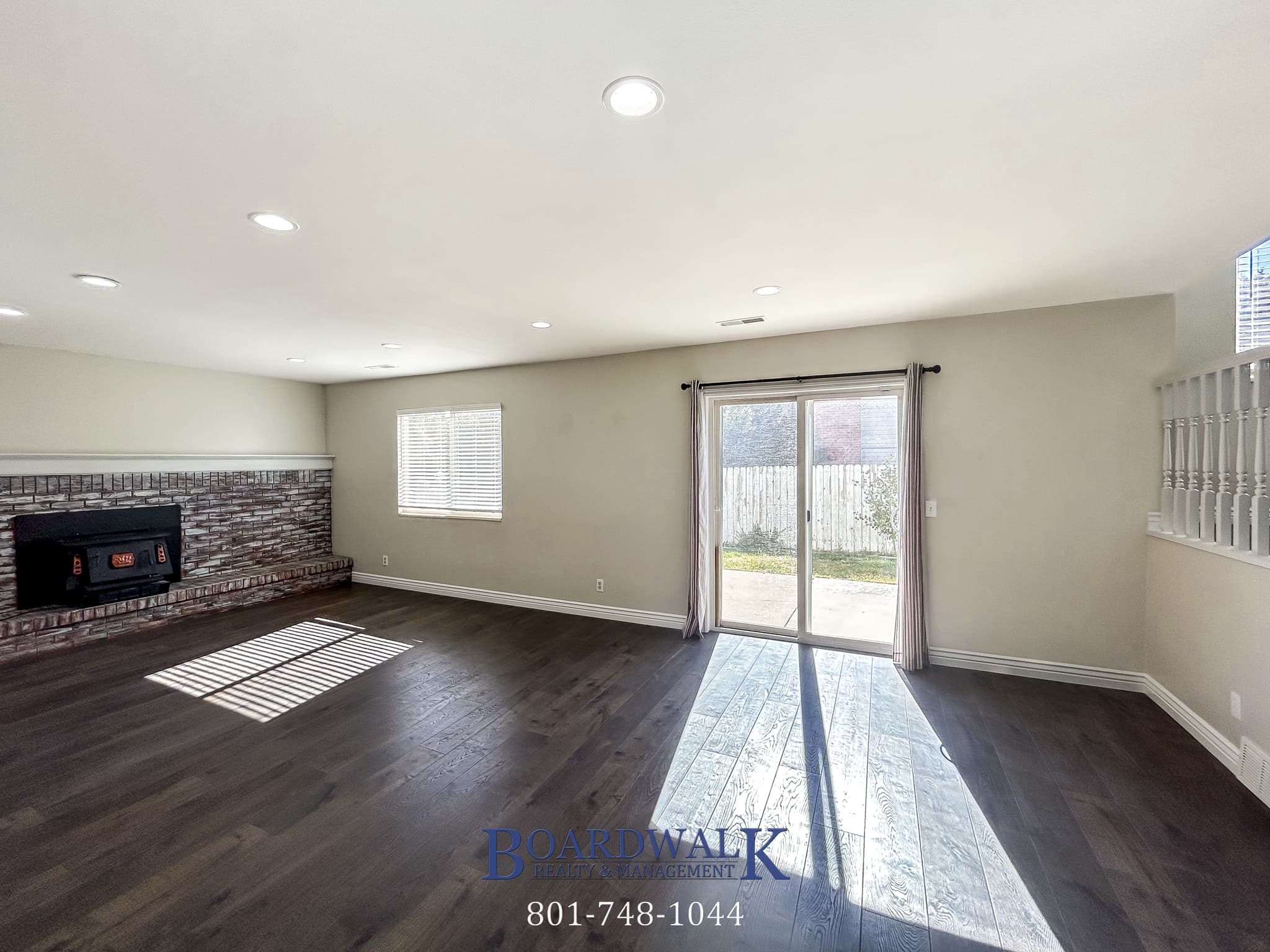 Sandy House: 1252 E Cedar Ridge Rd