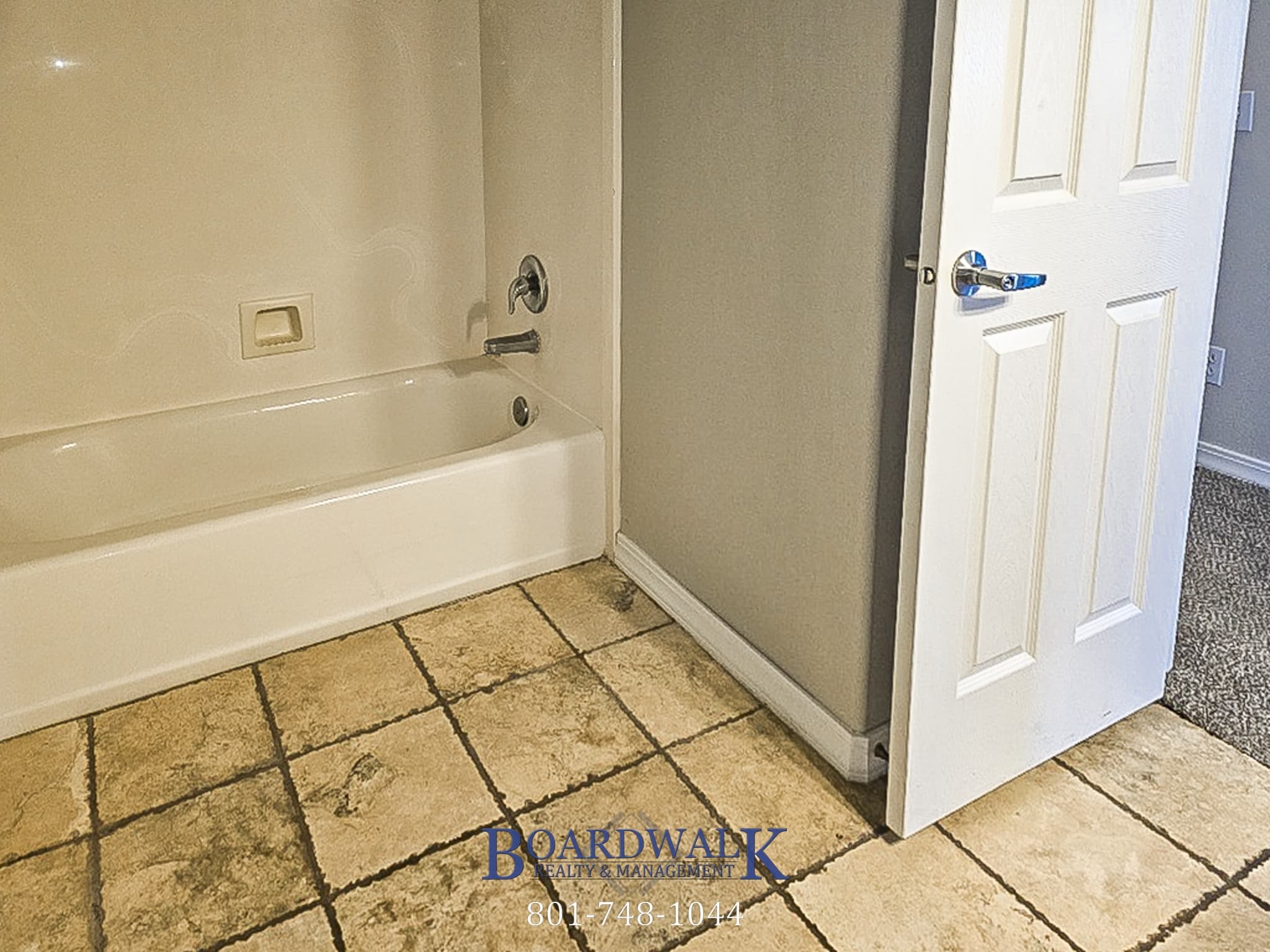 Bountiful Apartment: 340 N 500 W