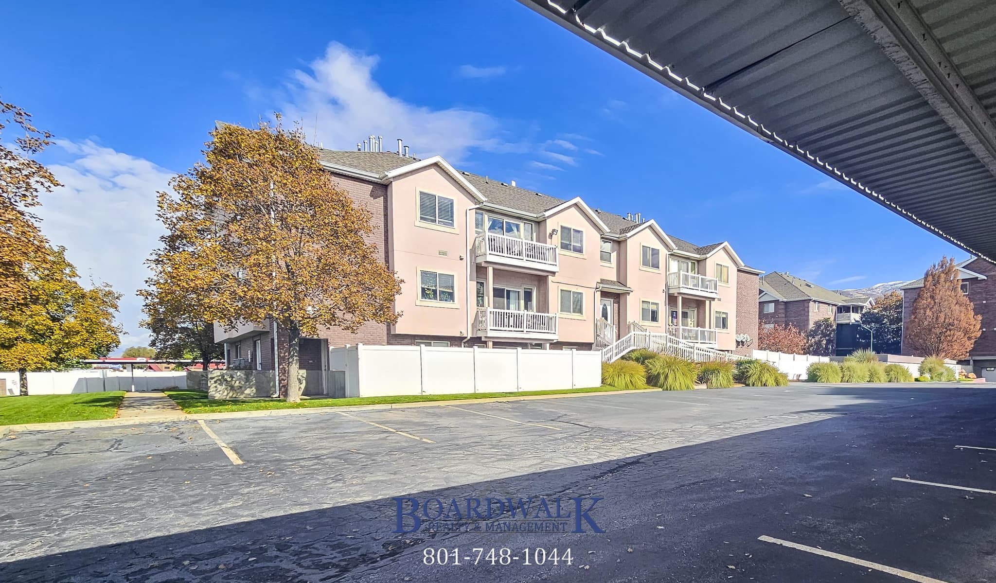 Bountiful Apartment: 340 N 500 W