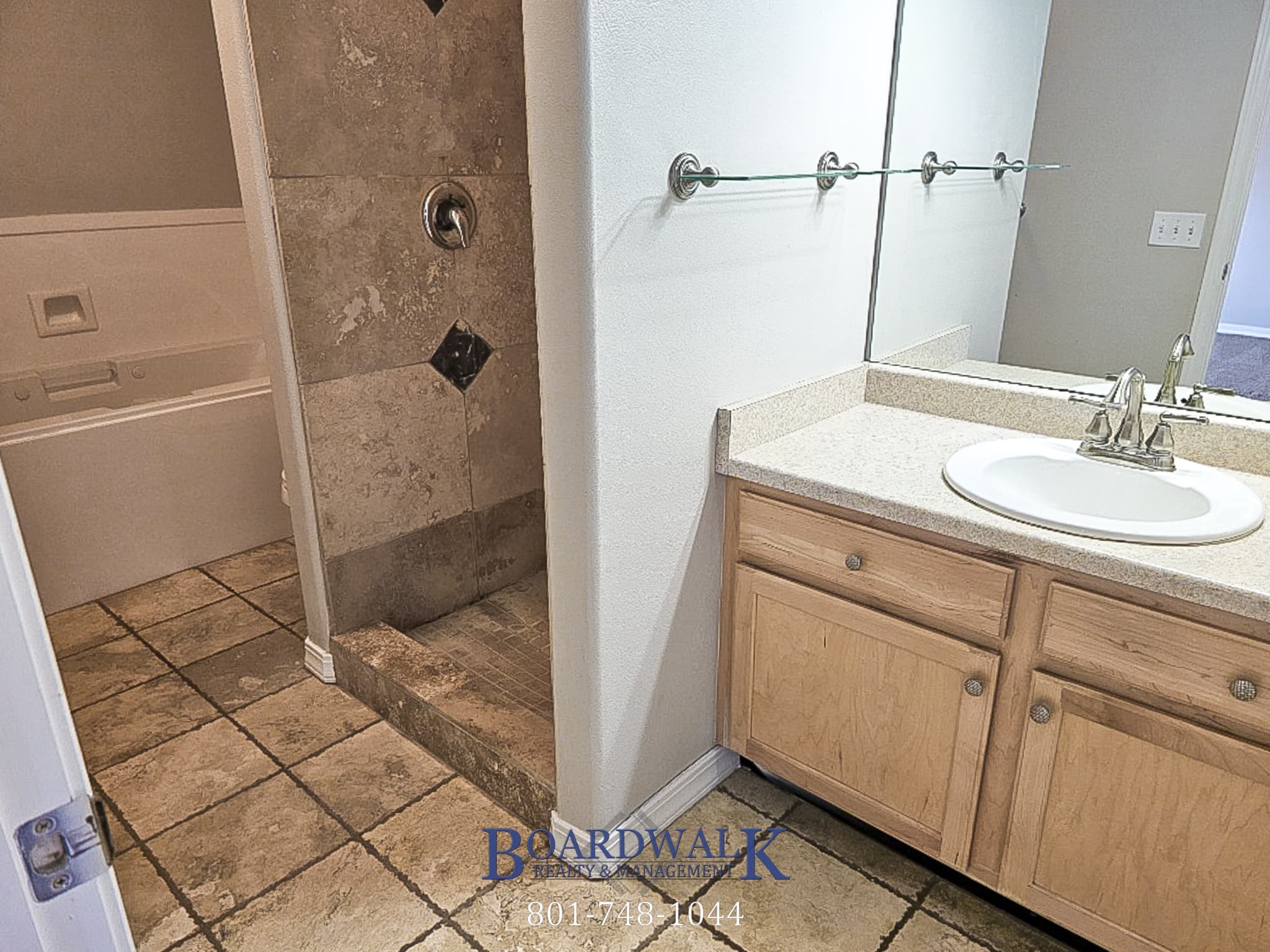 Bountiful Apartment: 340 N 500 W