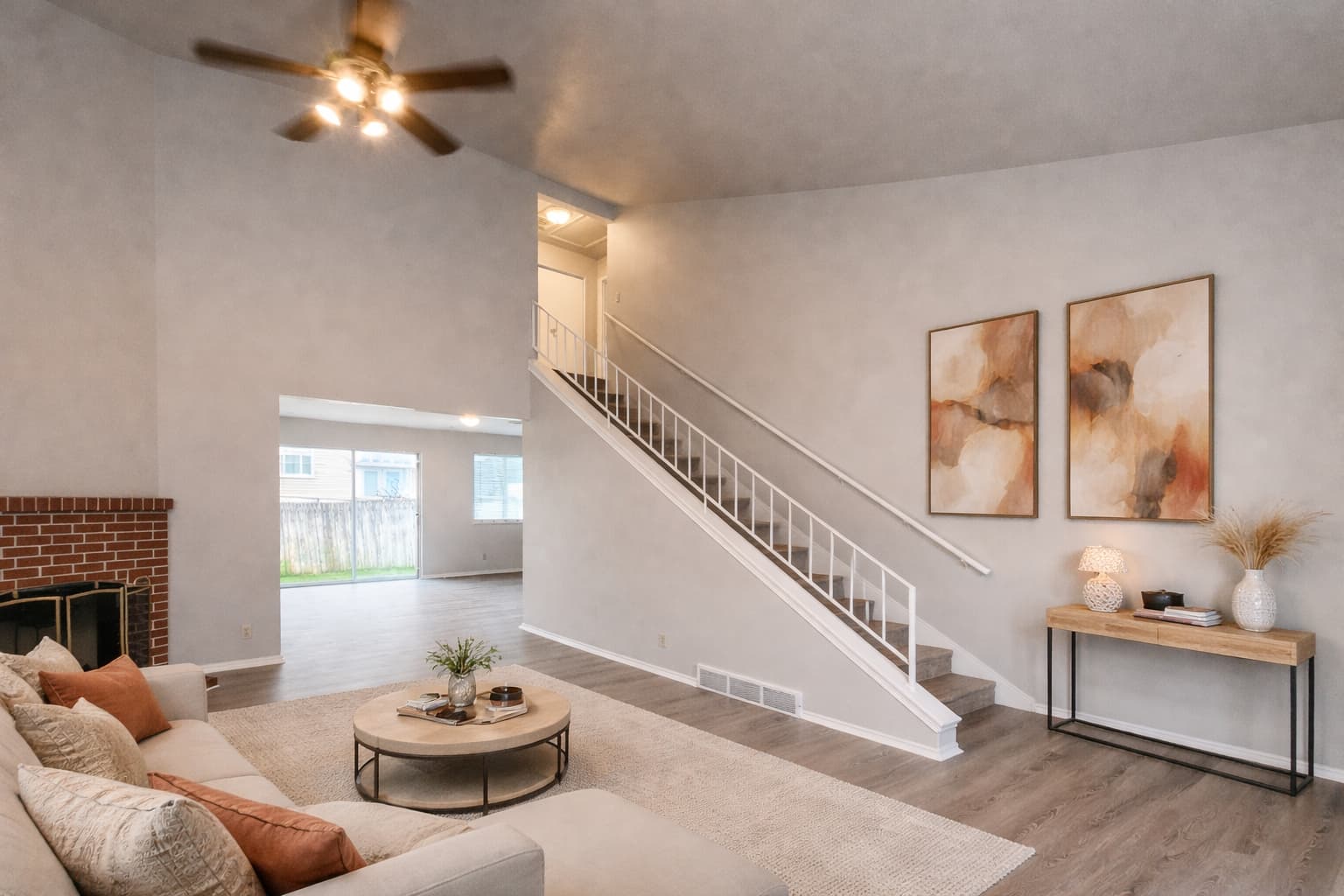 Salt Lake City House: 318 E Park Creeke Ln