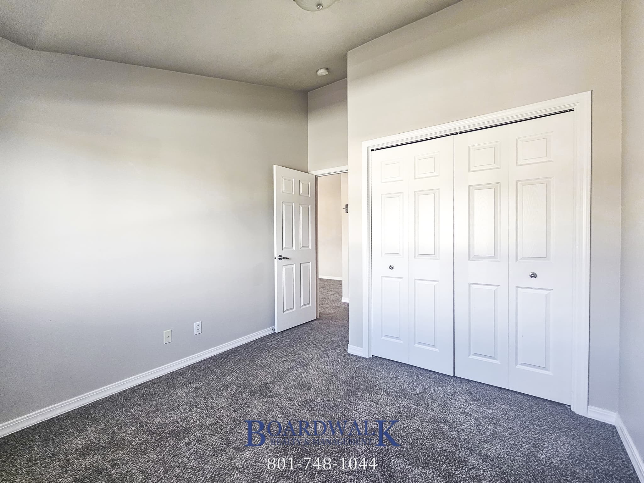 Bountiful Apartment: 340 N 500 W