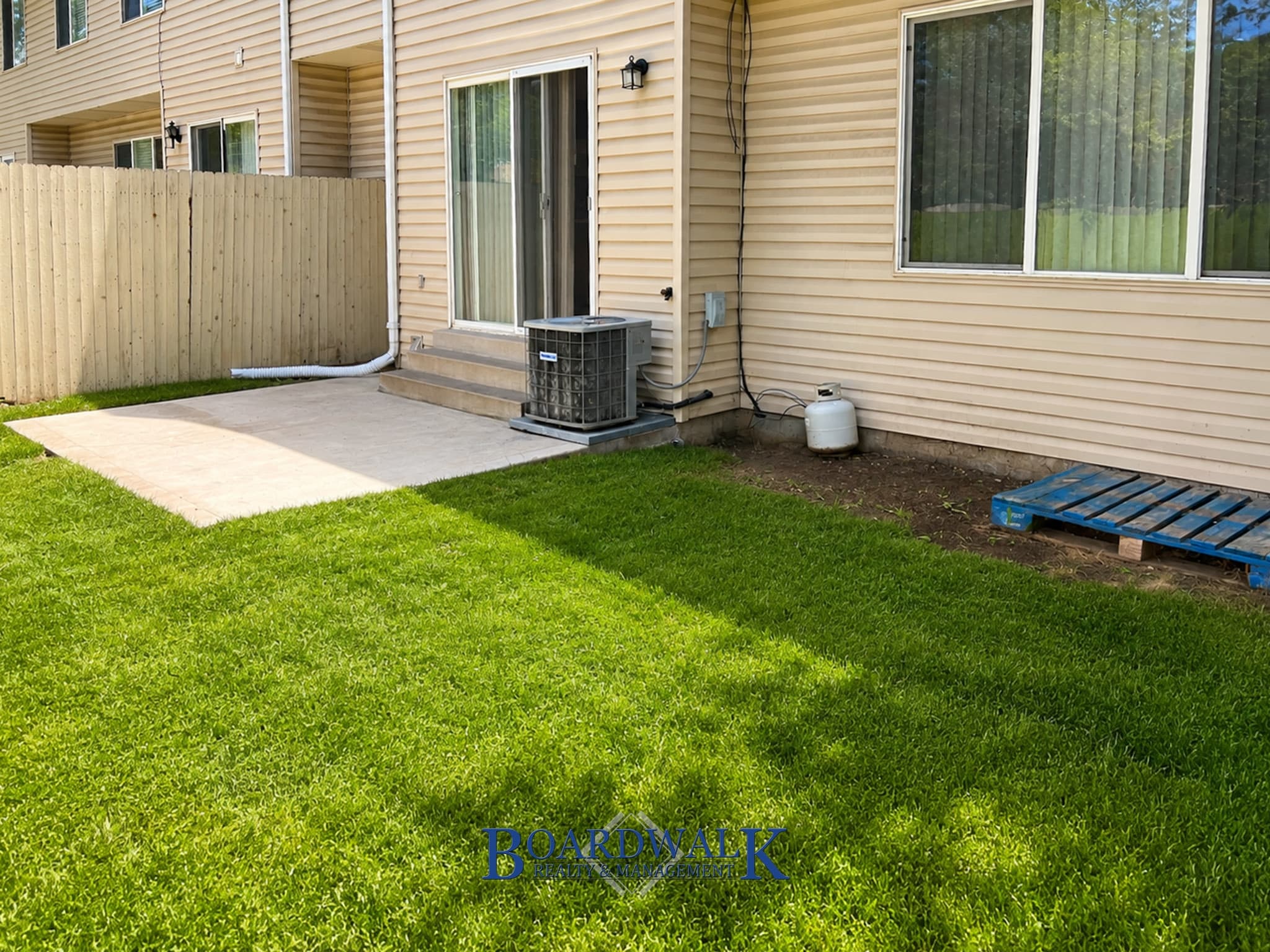 Salt Lake City Condo: 582 N Redwood Rd