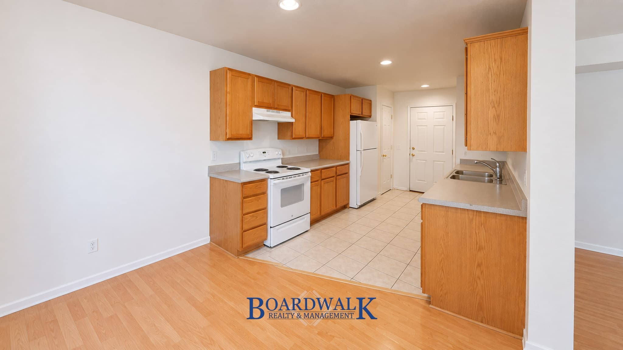 Salt Lake City Condo: 582 N Redwood Rd