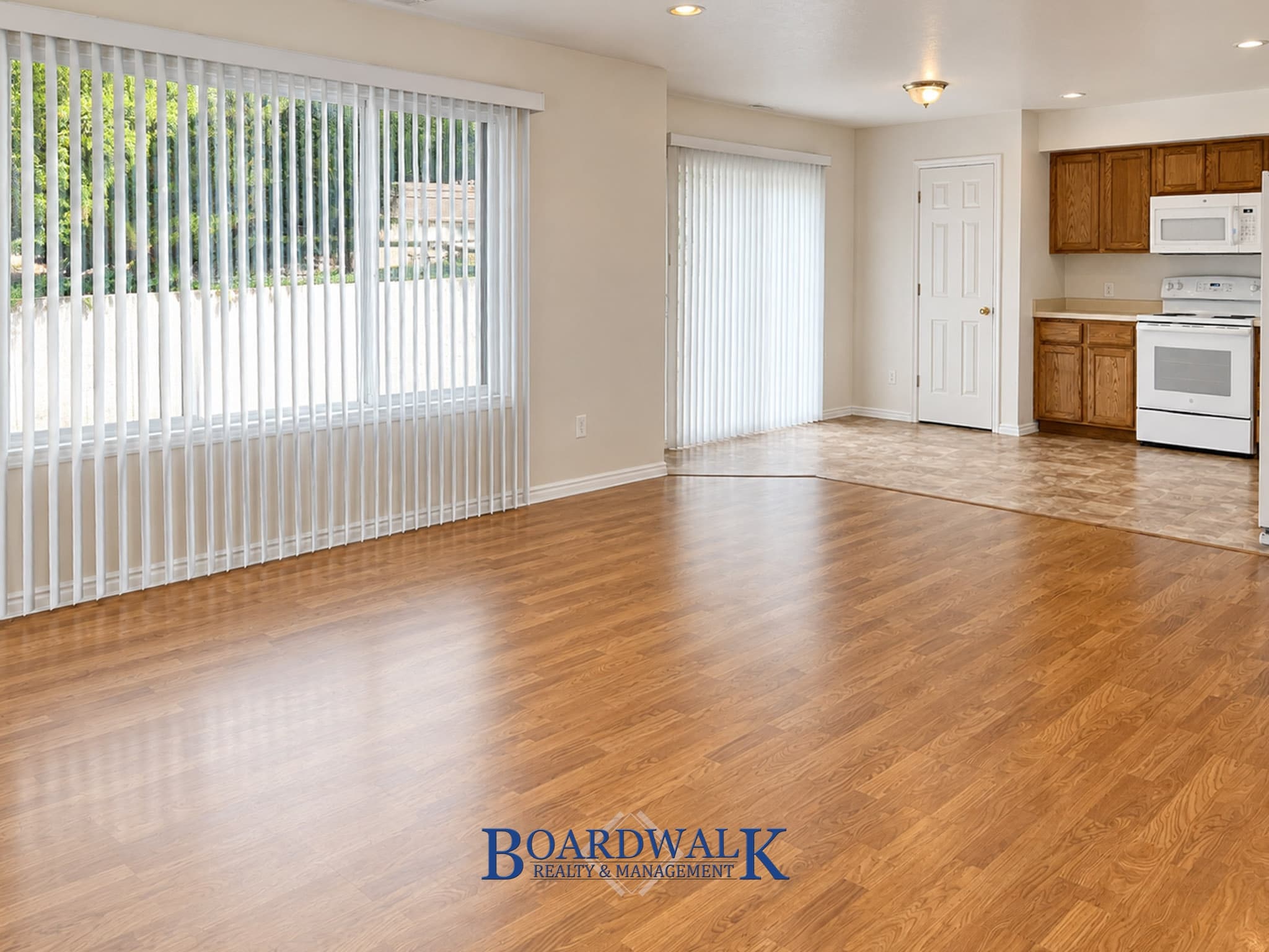 Salt Lake City Condo: 582 N Redwood Rd