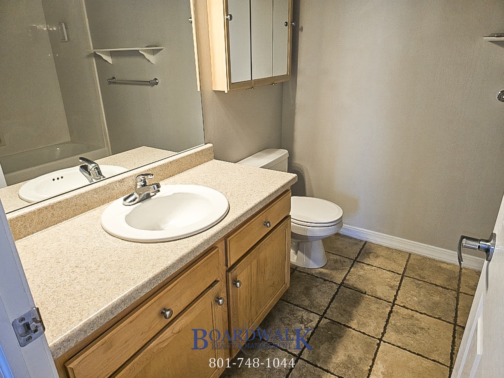 Bountiful Apartment: 340 N 500 W