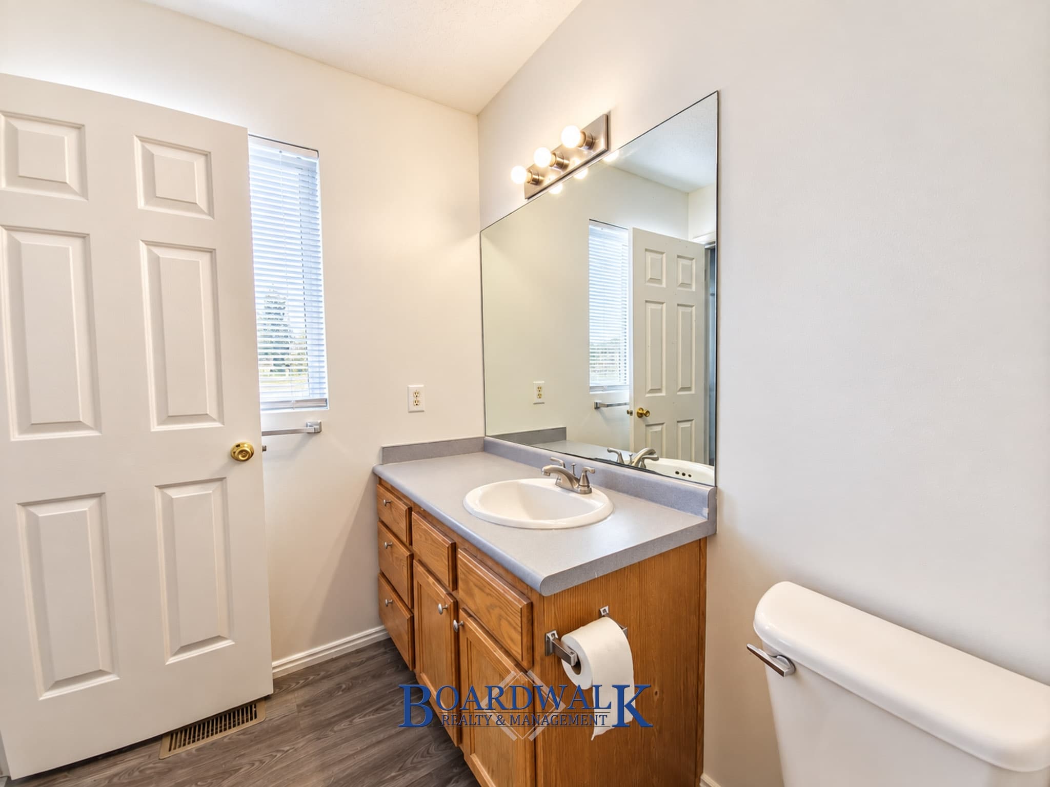 Salt Lake City Condo: 582 N Redwood Rd