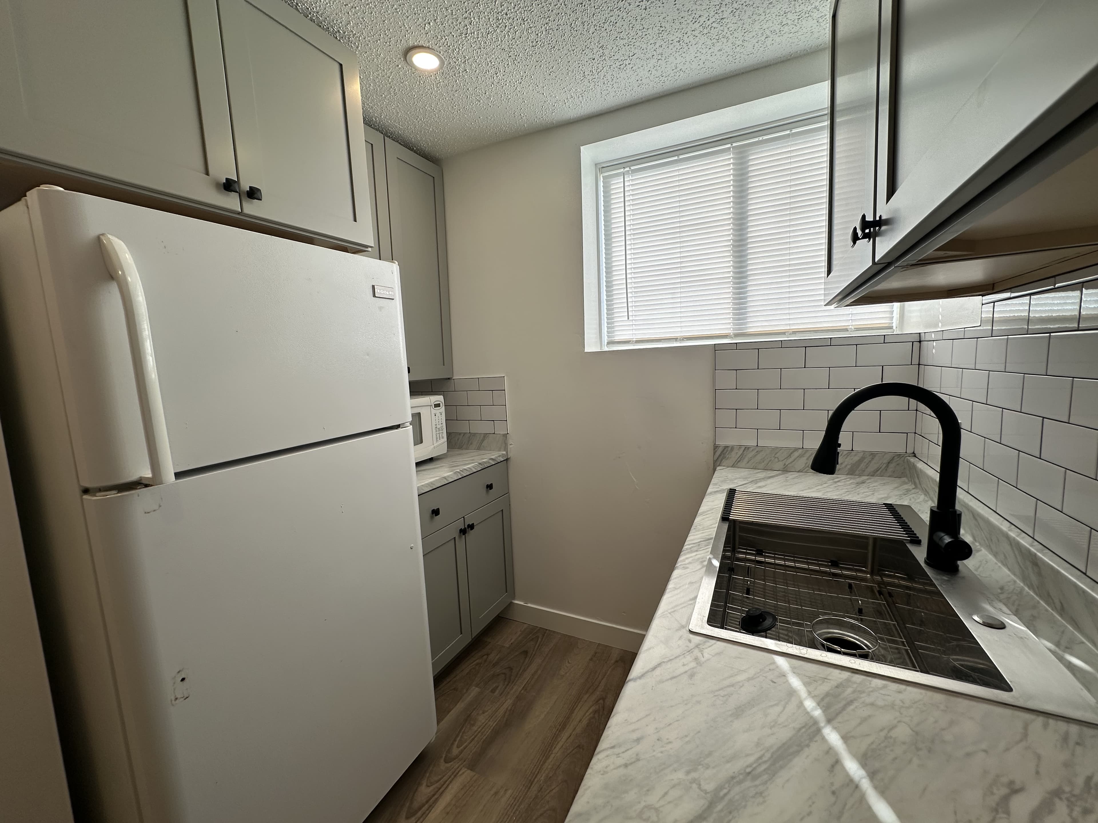 Roy Apartment: 2350 W 6000 S