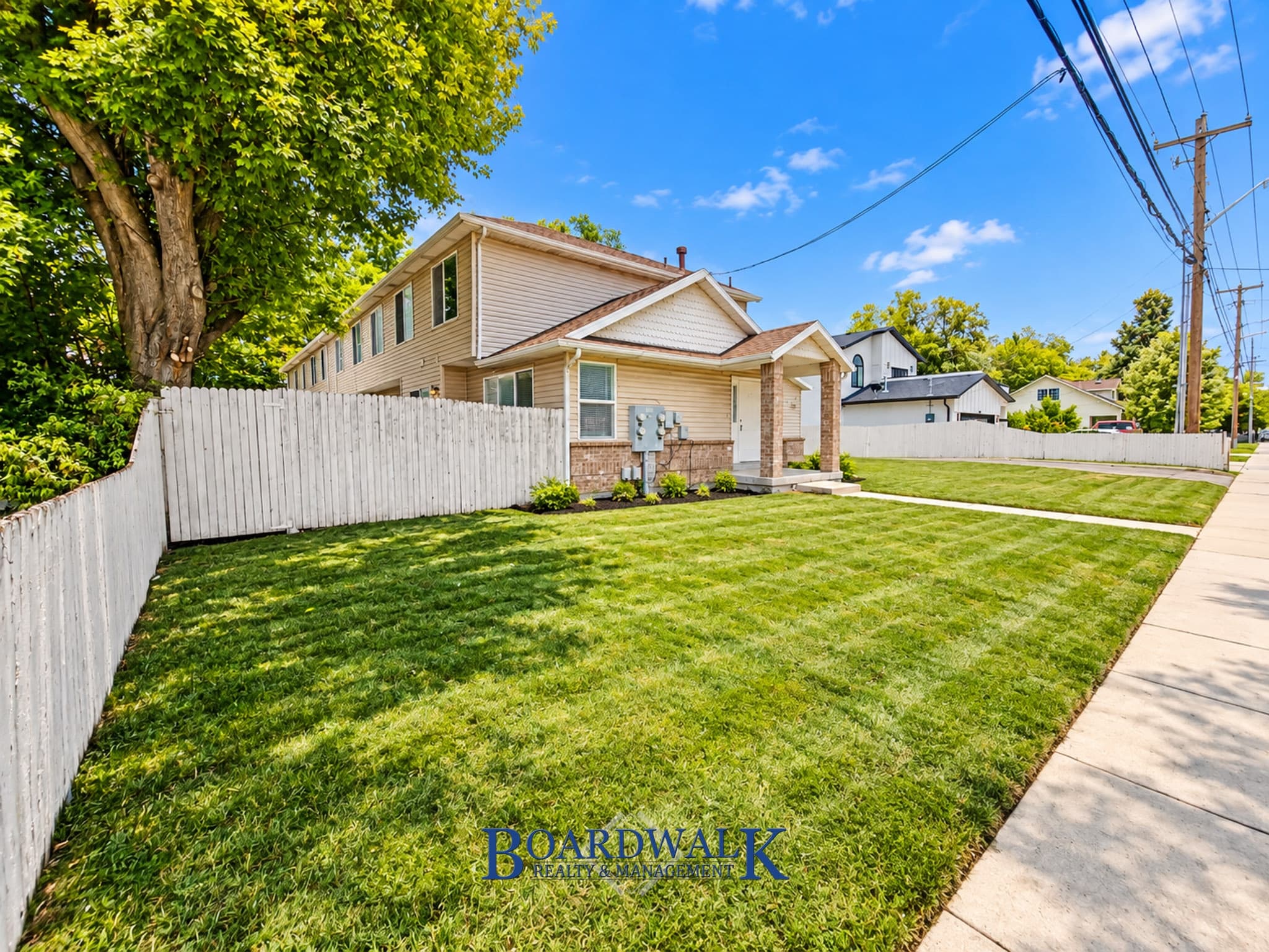 Salt Lake City Condo: 582 N Redwood Rd