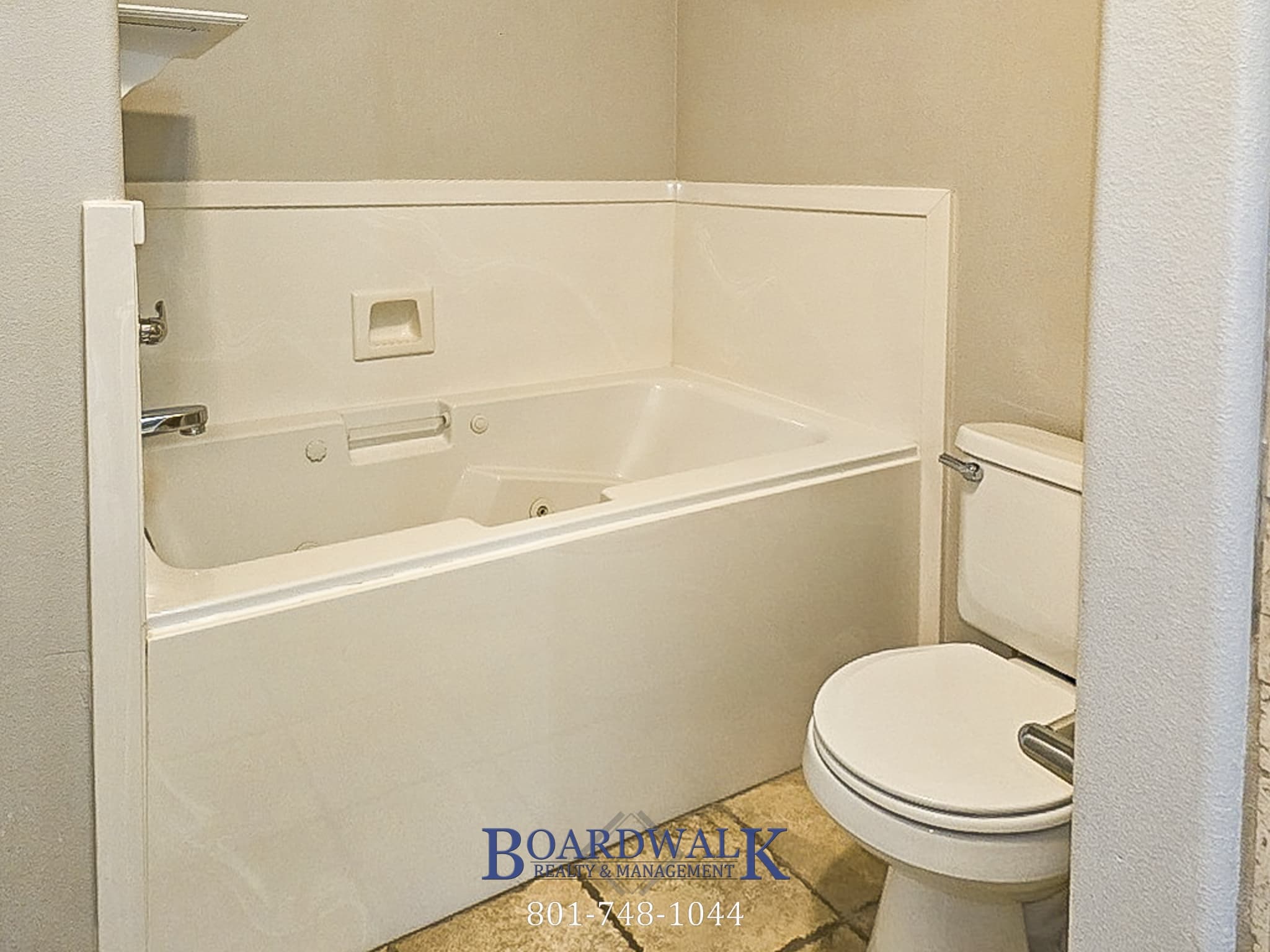 Bountiful Apartment: 340 N 500 W