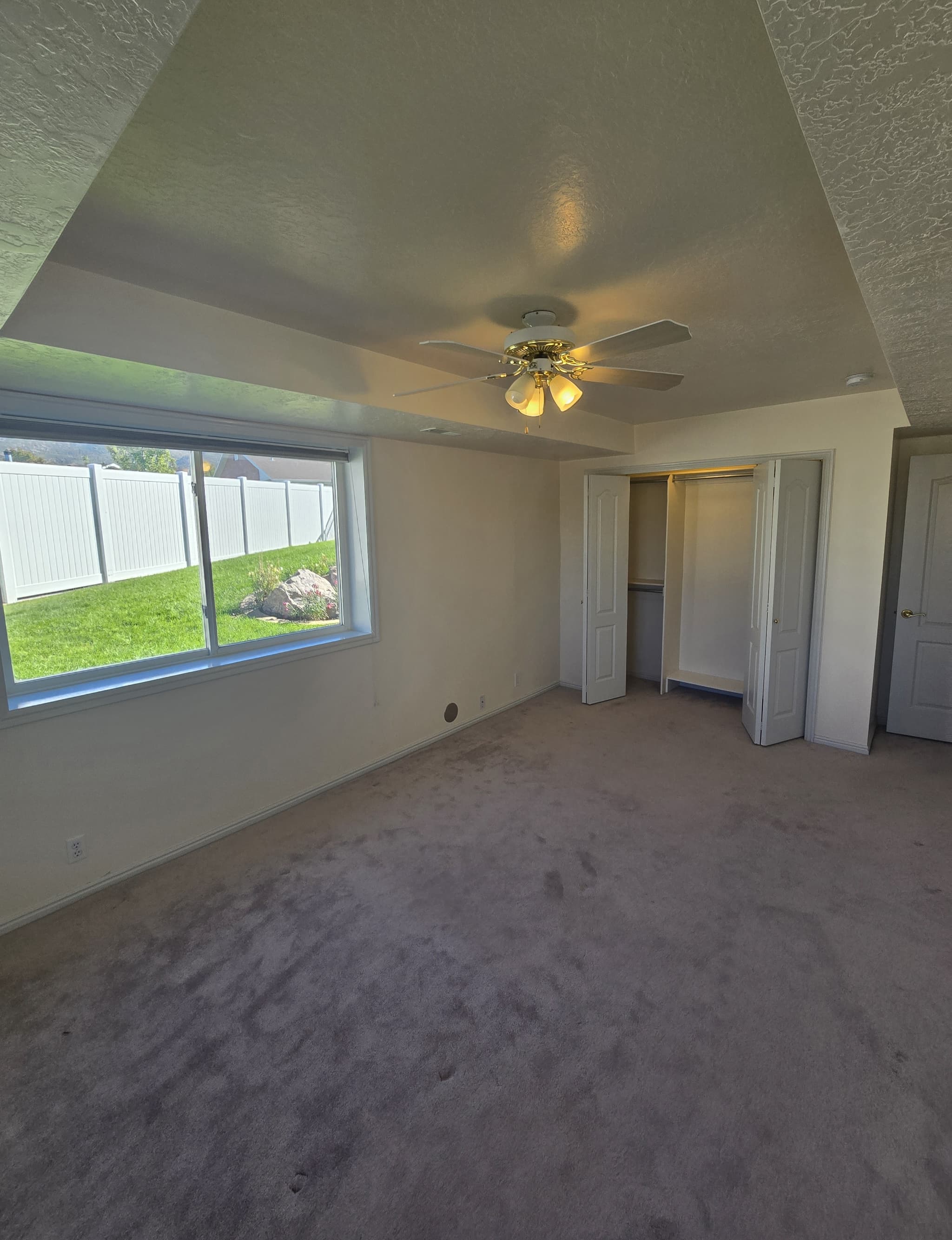 Ogden House: 5708 S 950 E