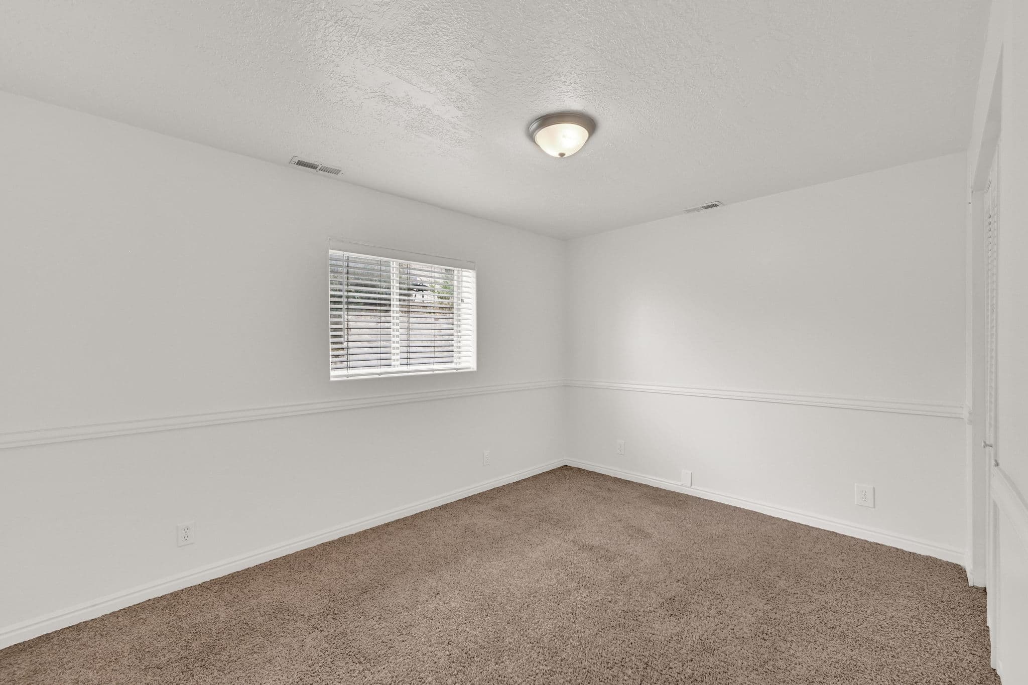 Bountiful House: 3062 S 150 E
