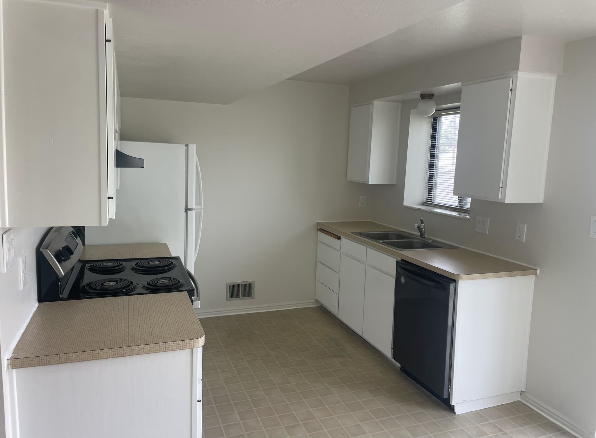 Kaysville Multiplex: 137 N 300 E