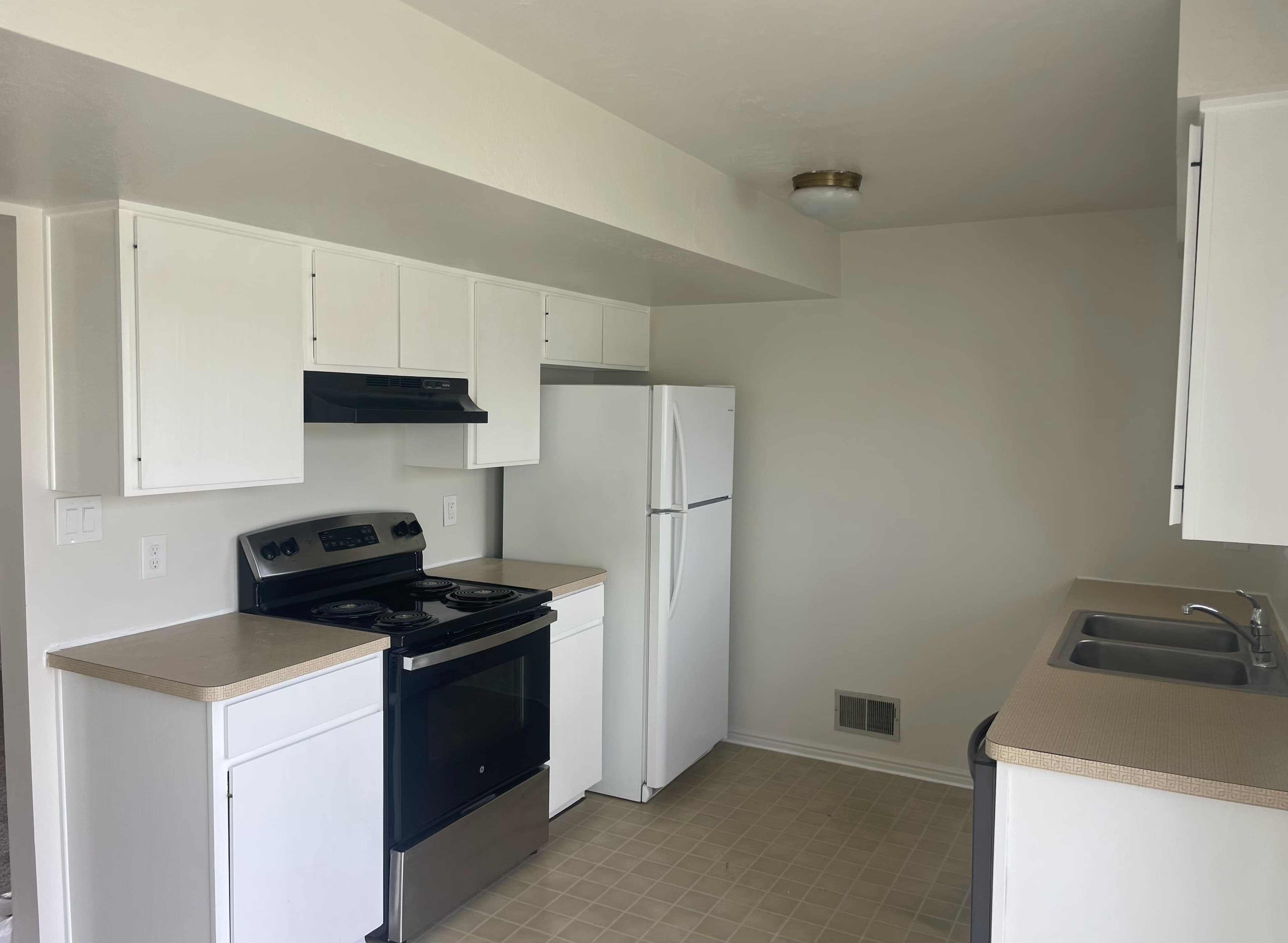 Kaysville Multiplex: 137 N 300 E