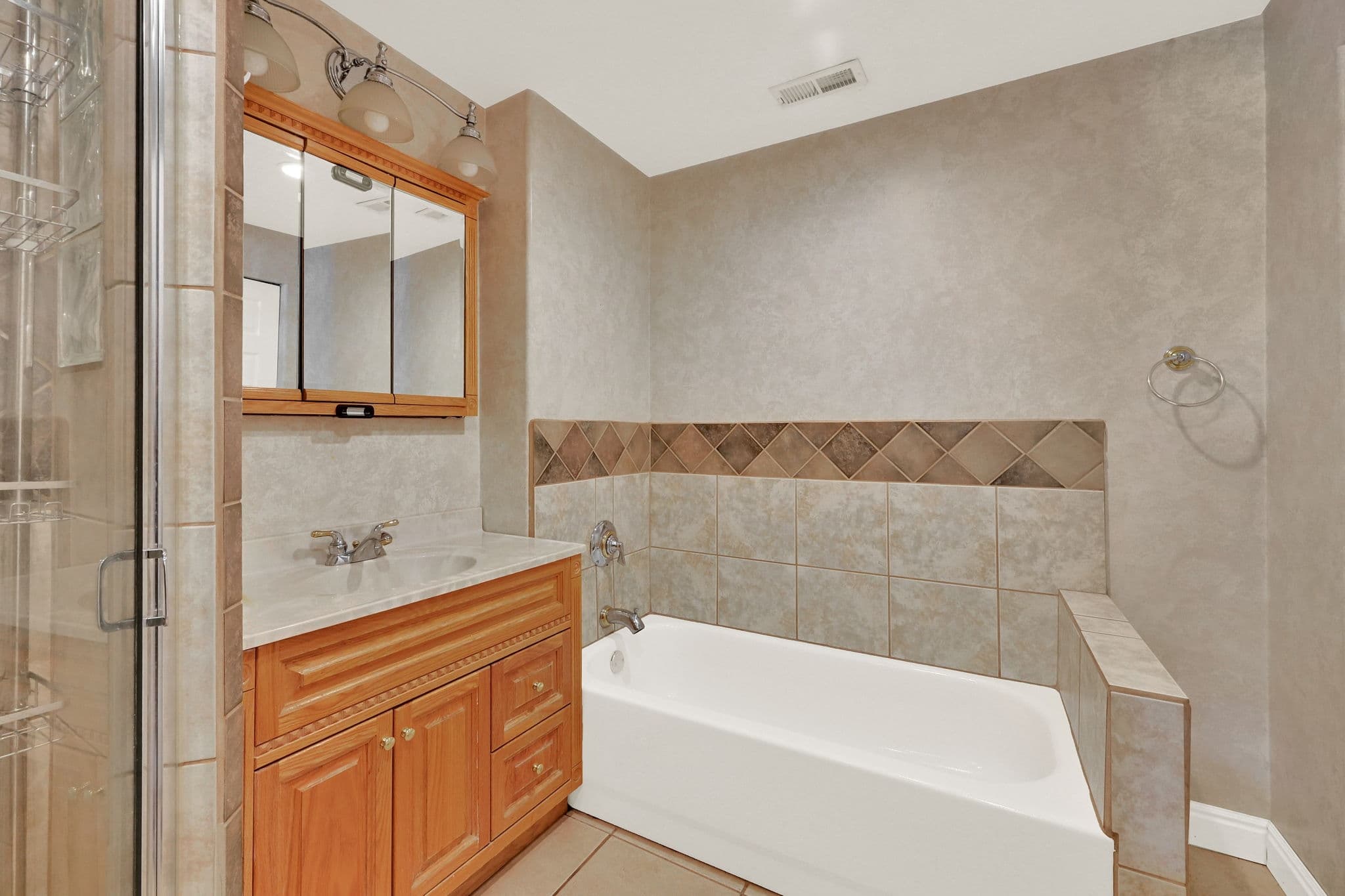 Bountiful House: 3062 S 150 E
