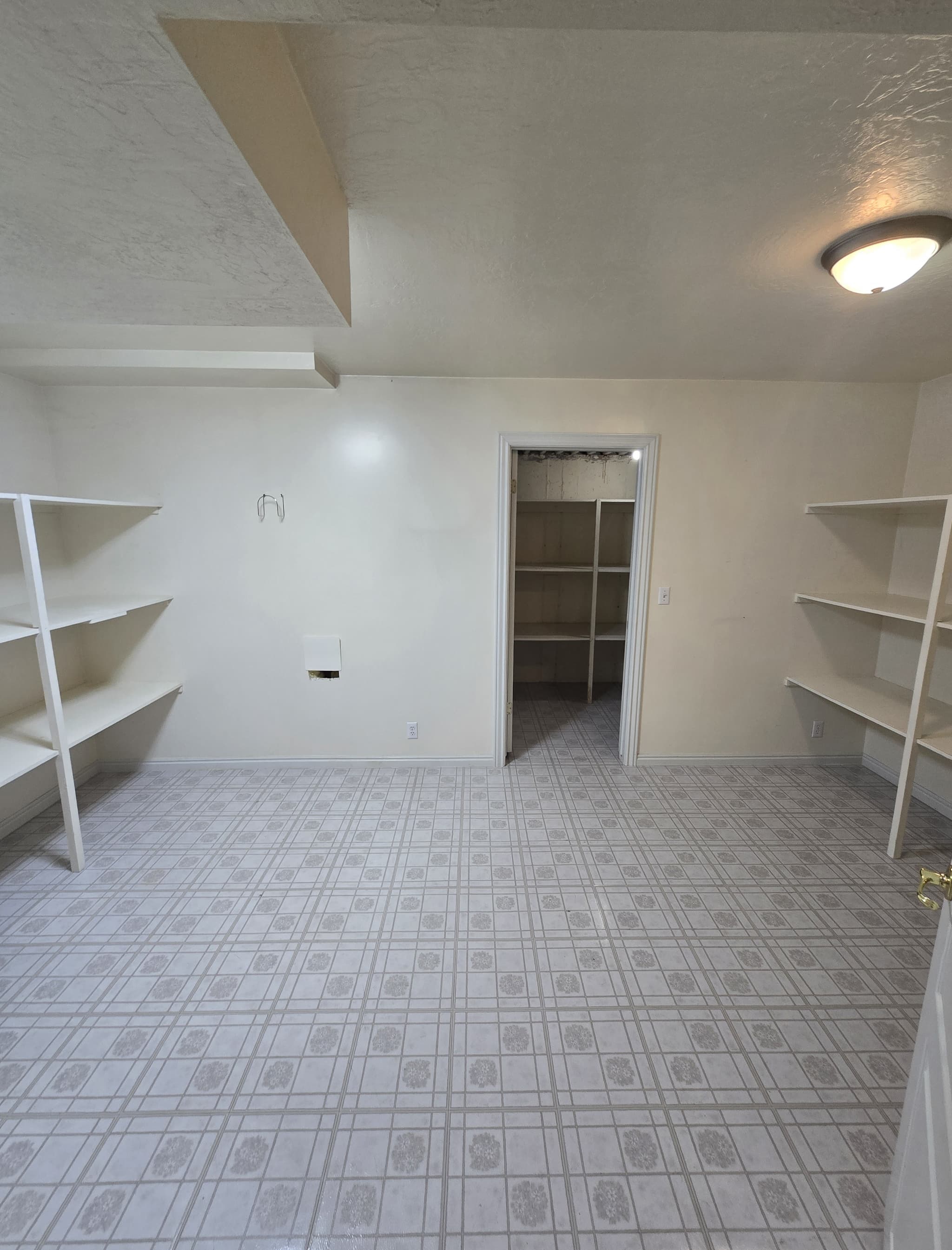 Ogden House: 5708 S 950 E