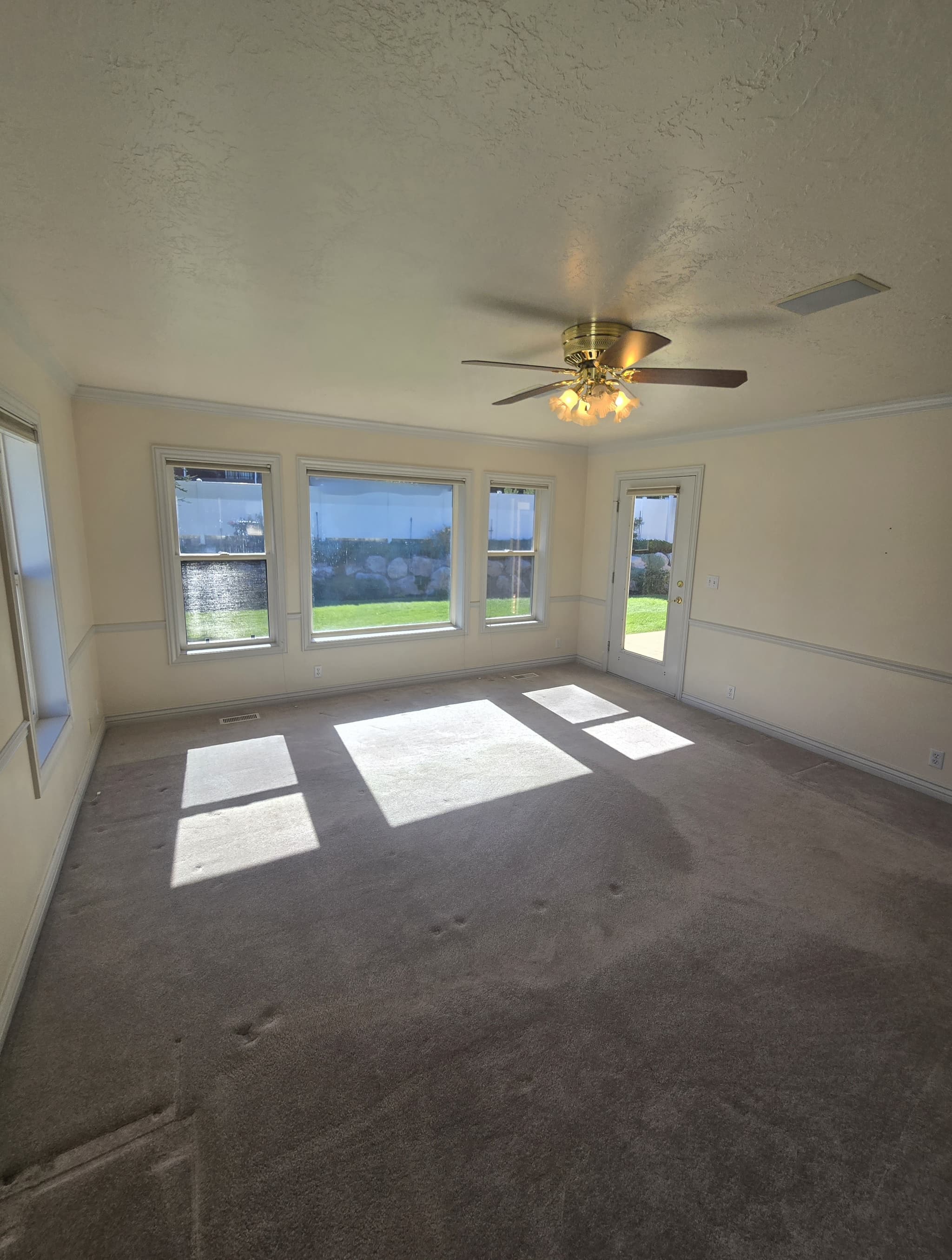 Ogden House: 5708 S 950 E