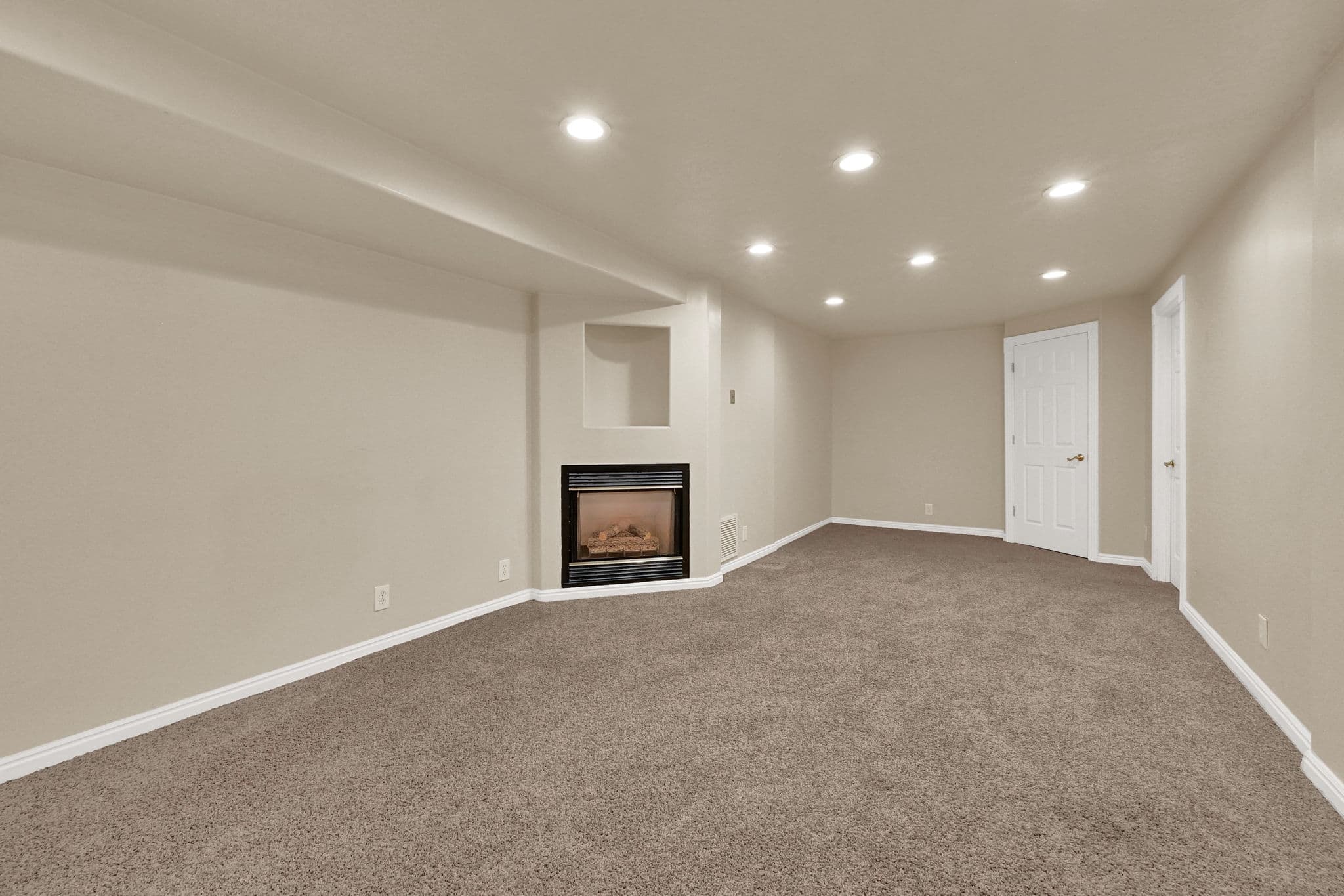 Bountiful House: 3062 S 150 E