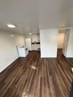 Springville Apartment: 282 N Main St