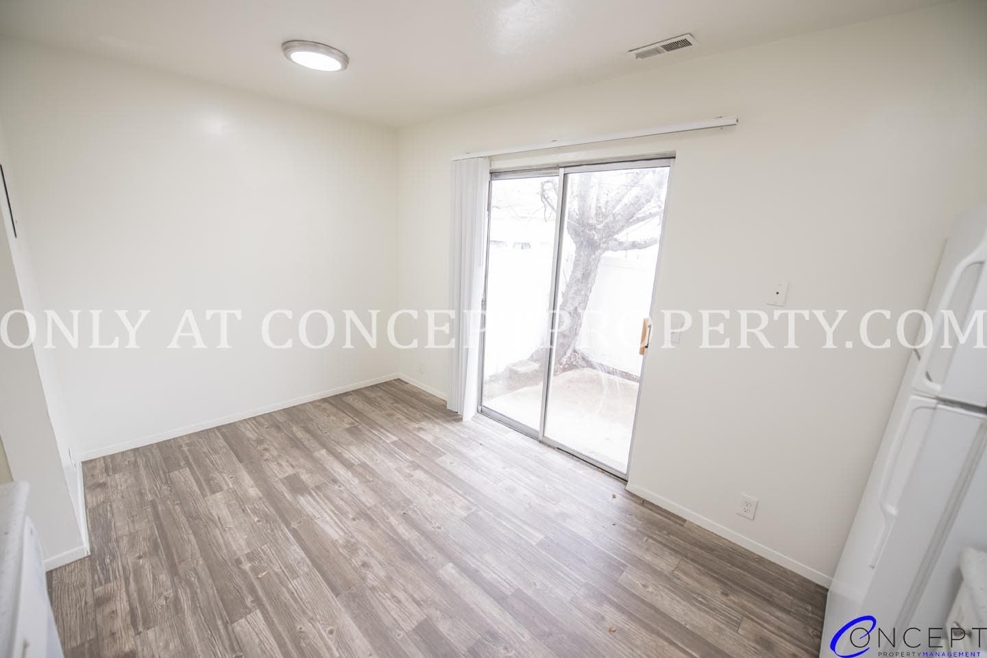 West Valley City Townhome: 1499 W 2320 S