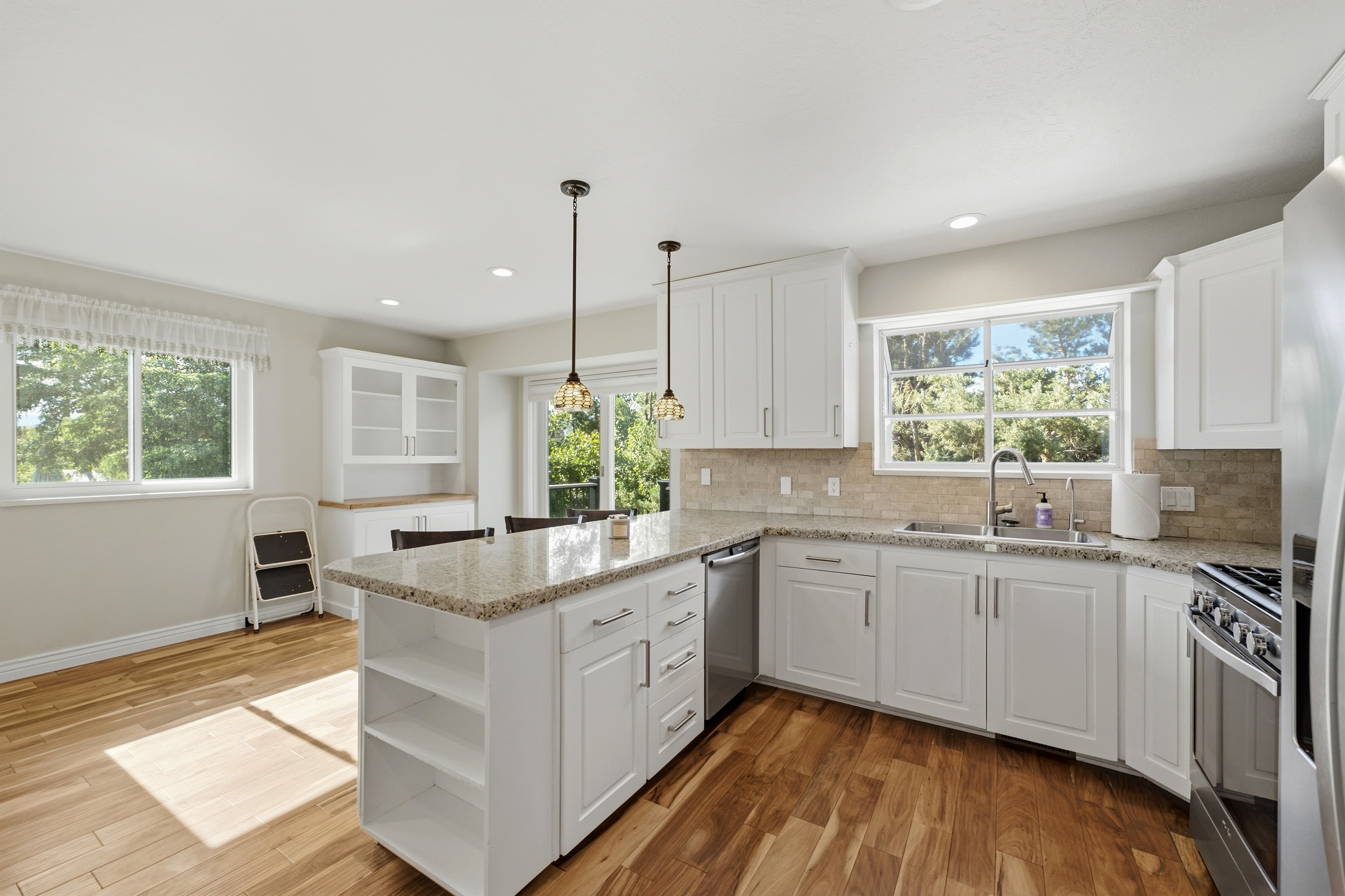 Midway House: 12 E 500 S