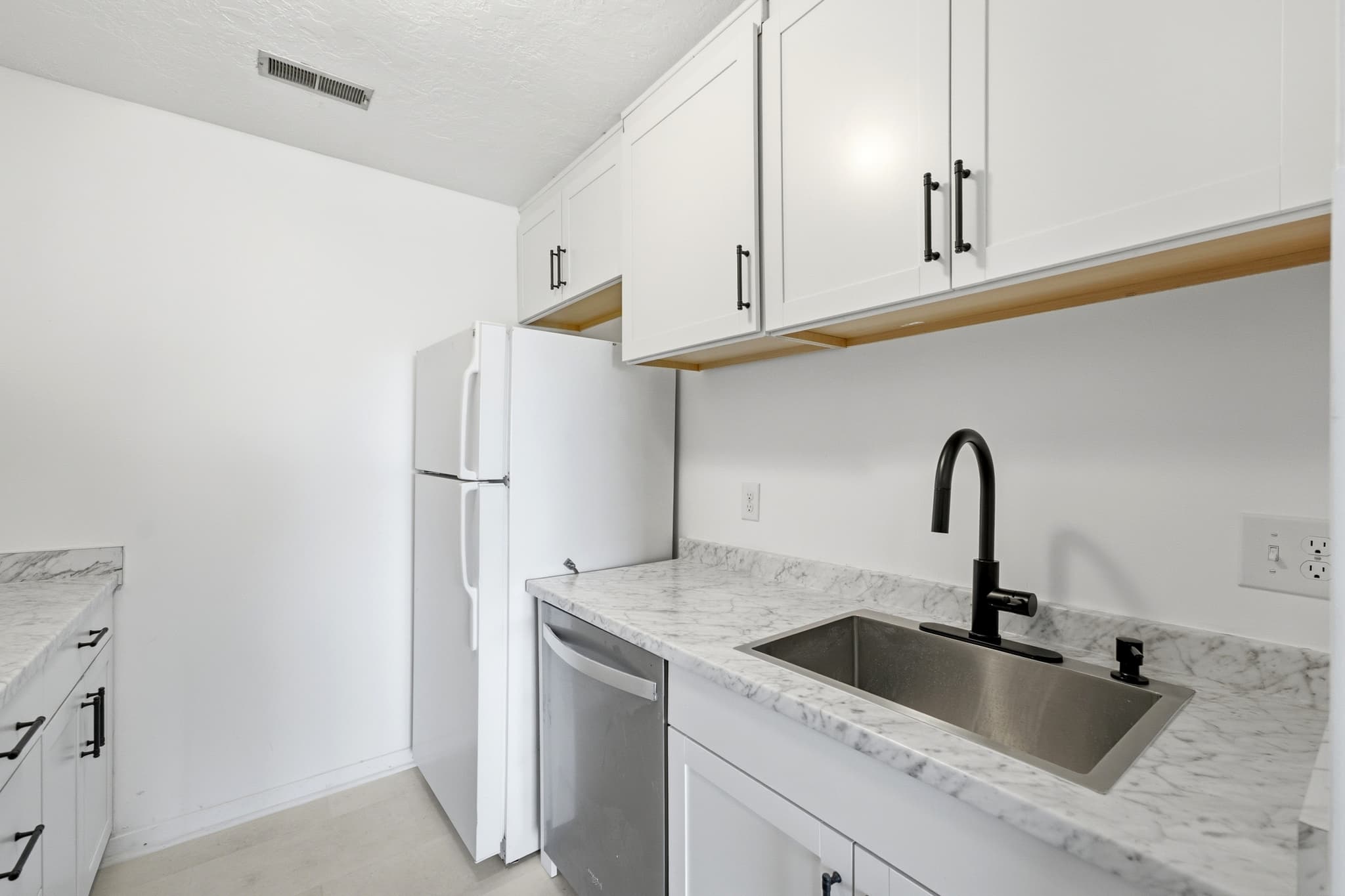 Salt Lake City Townhome: 250 S Elizabeth St