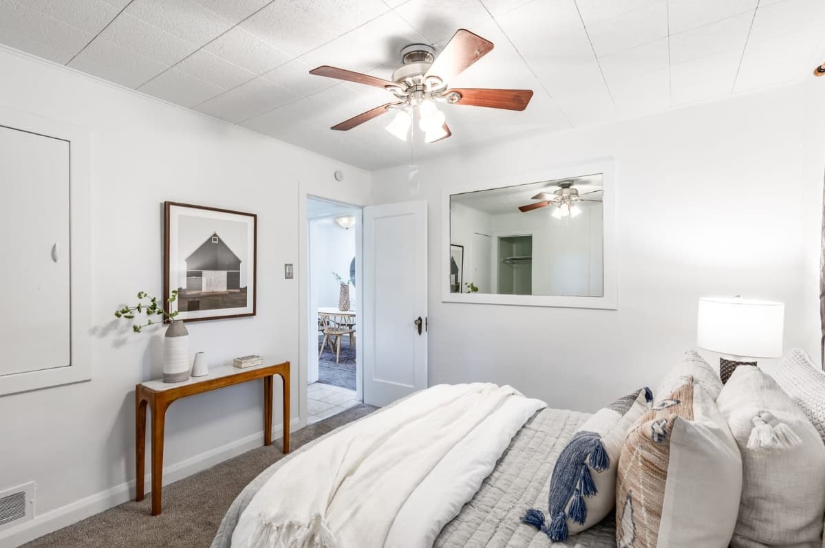 Salt Lake City House: 265 E Browning Ave
