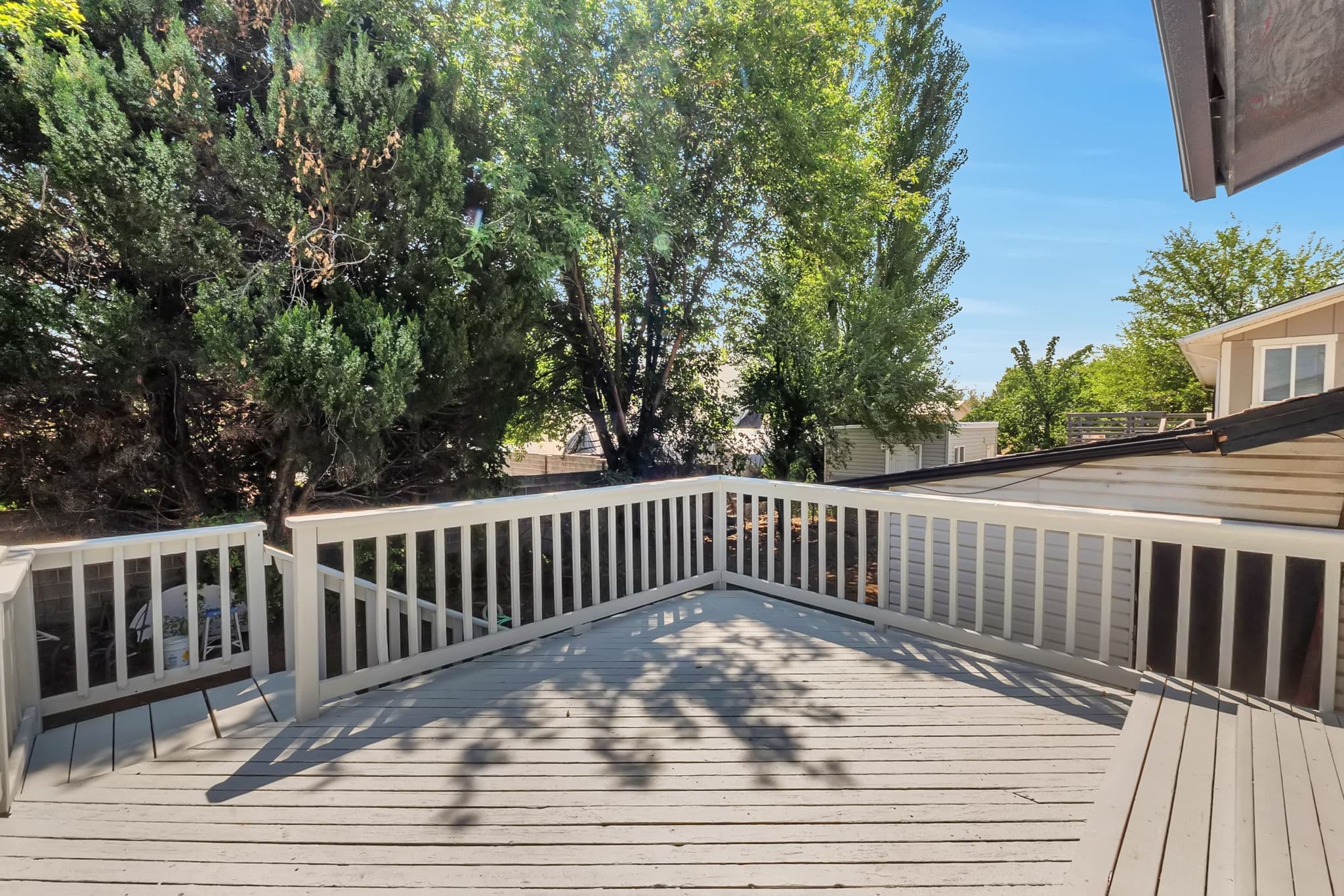 Provo House: 2151 W 300 N