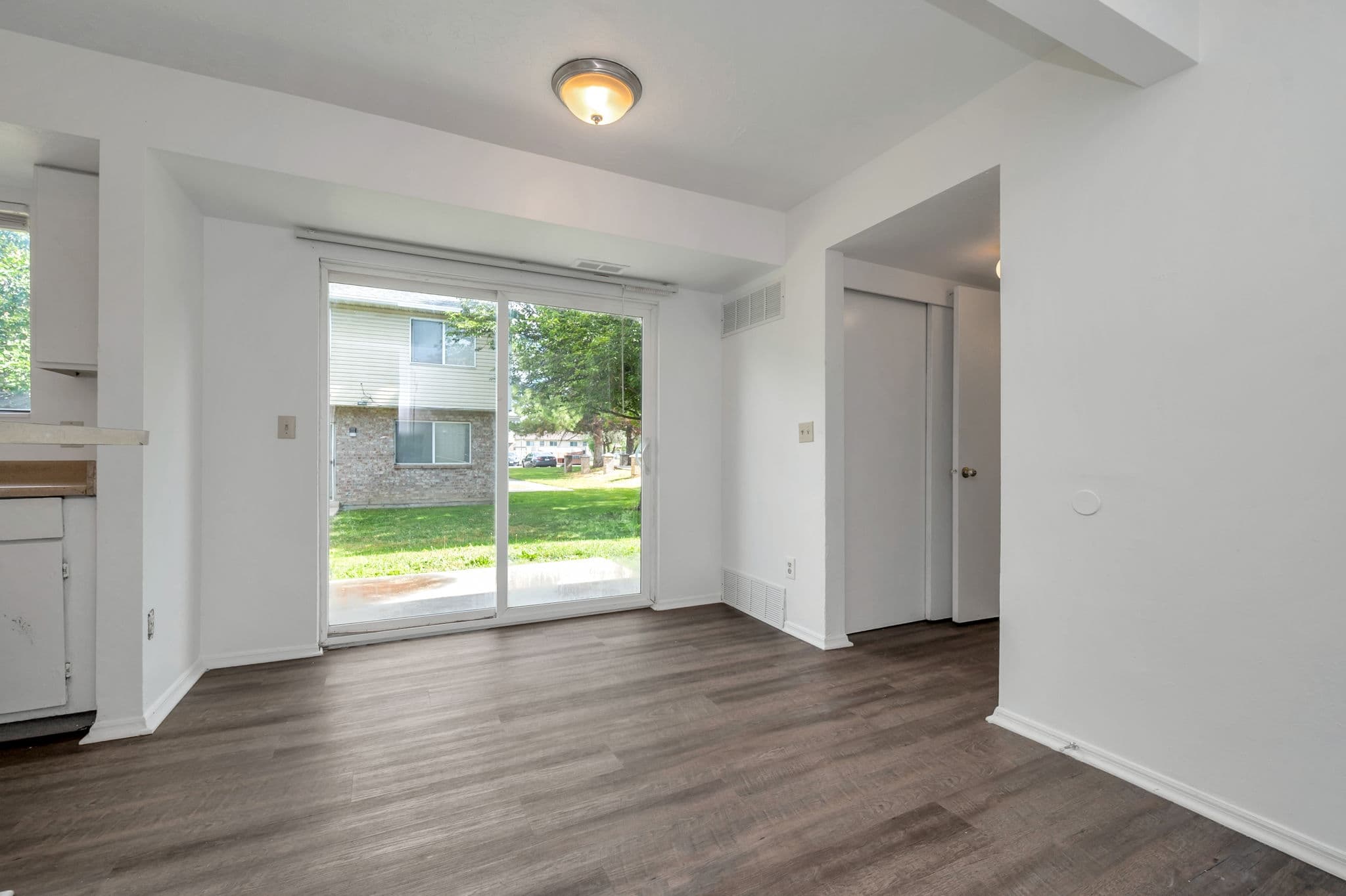 Salt Lake City Townhome: 558 N Redwood Rd