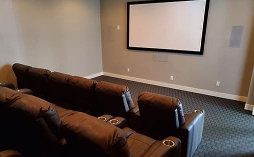 Vineyard Townhome: 748 E 150 N