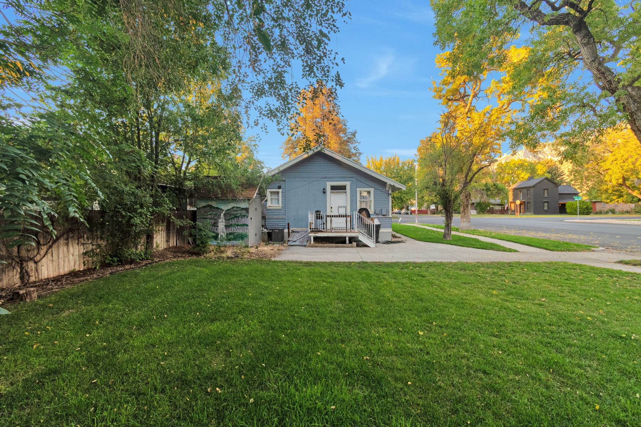 Provo House: 398 E 400 S