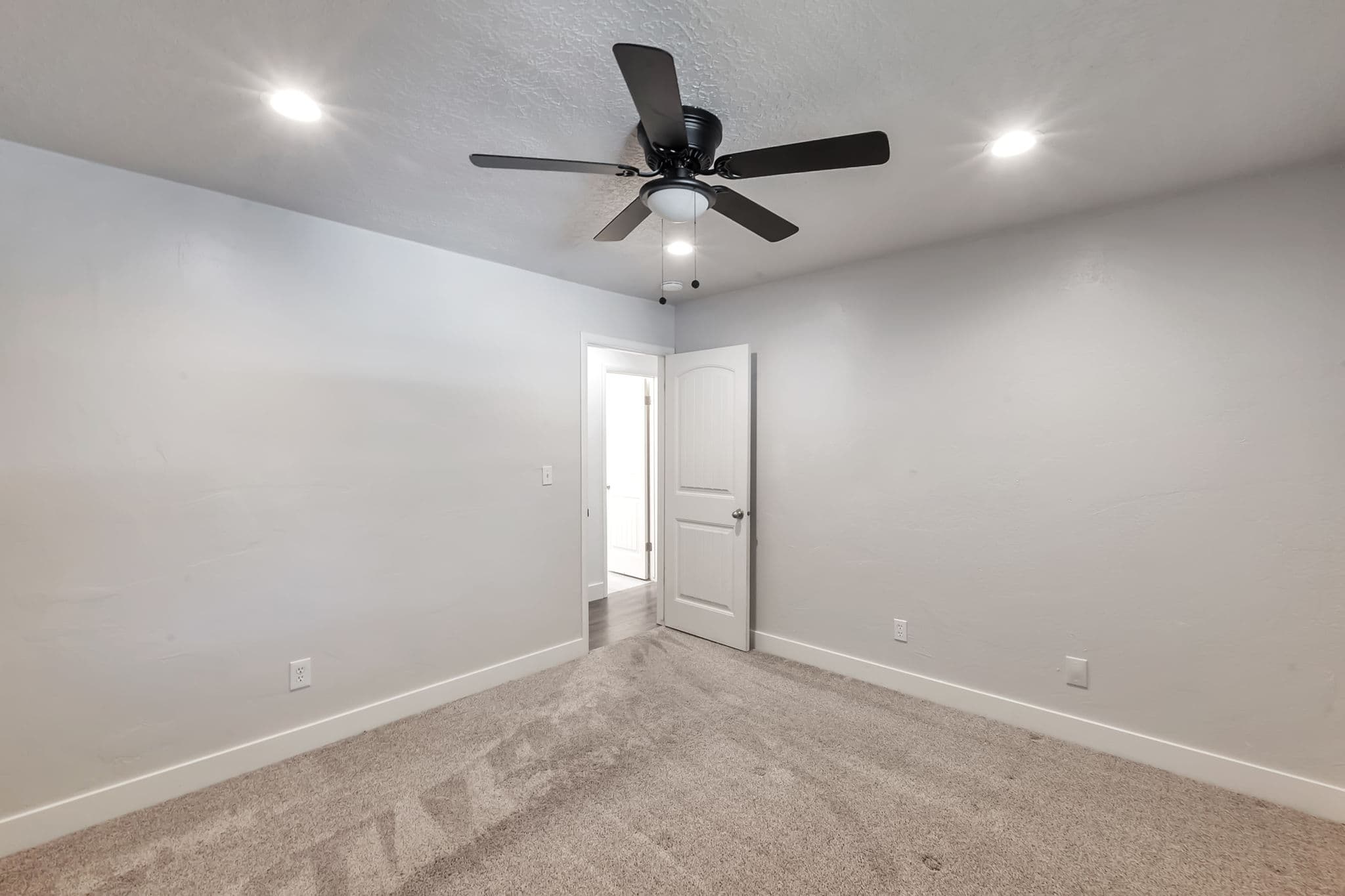 Provo House: 2151 W 300 N