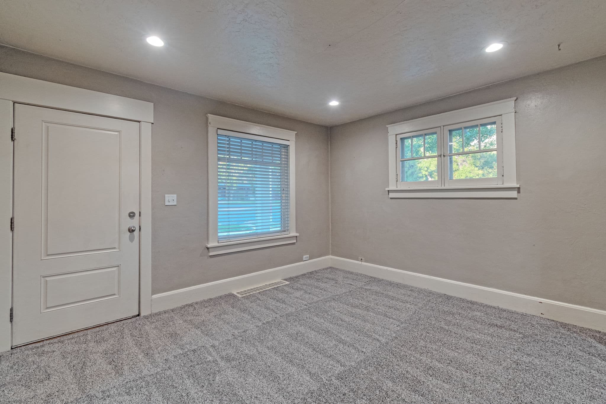 Provo House: 398 E 400 S