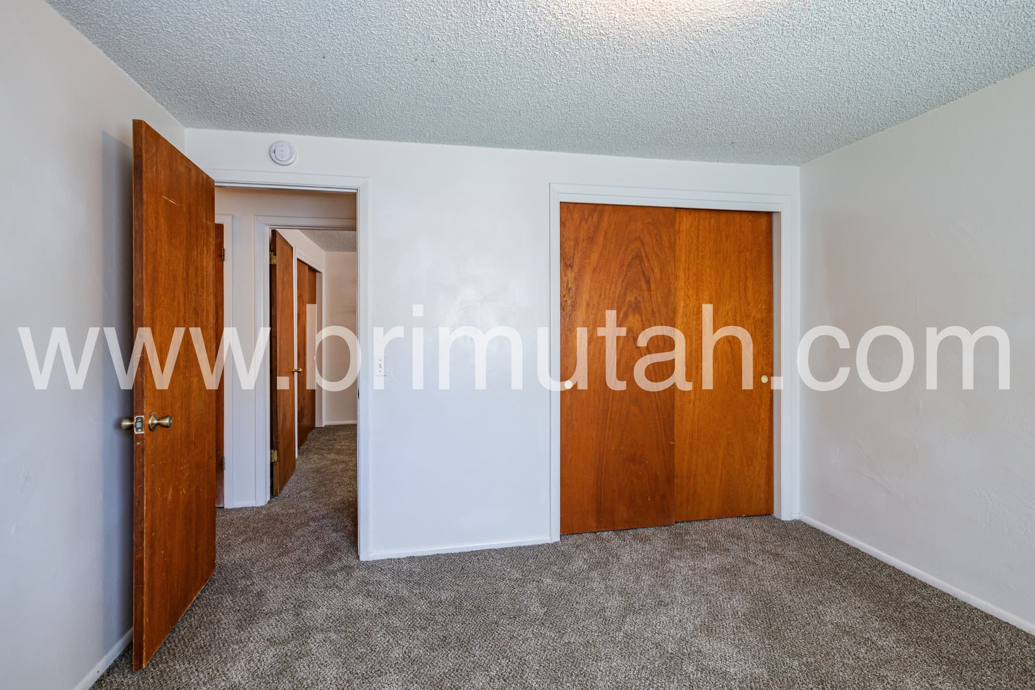 Salt Lake City House: 656 E 5640 S