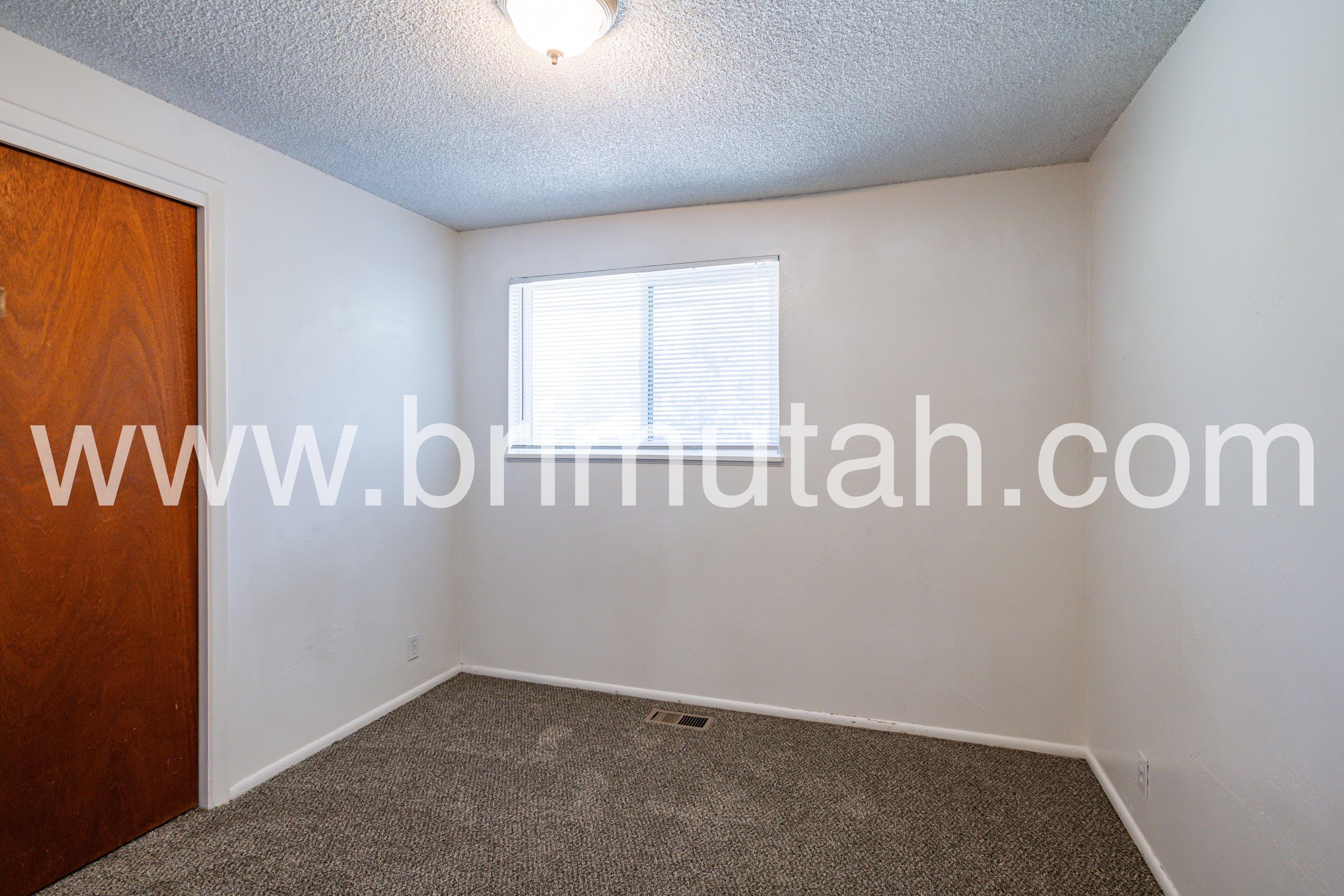 Salt Lake City House: 656 E 5640 S