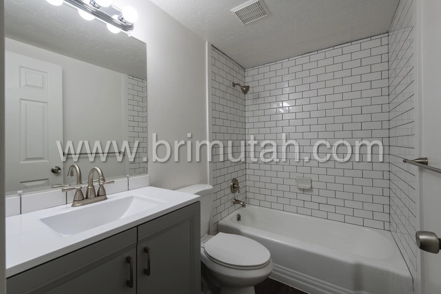 Salt Lake City Apartment: 517 S 1100 E