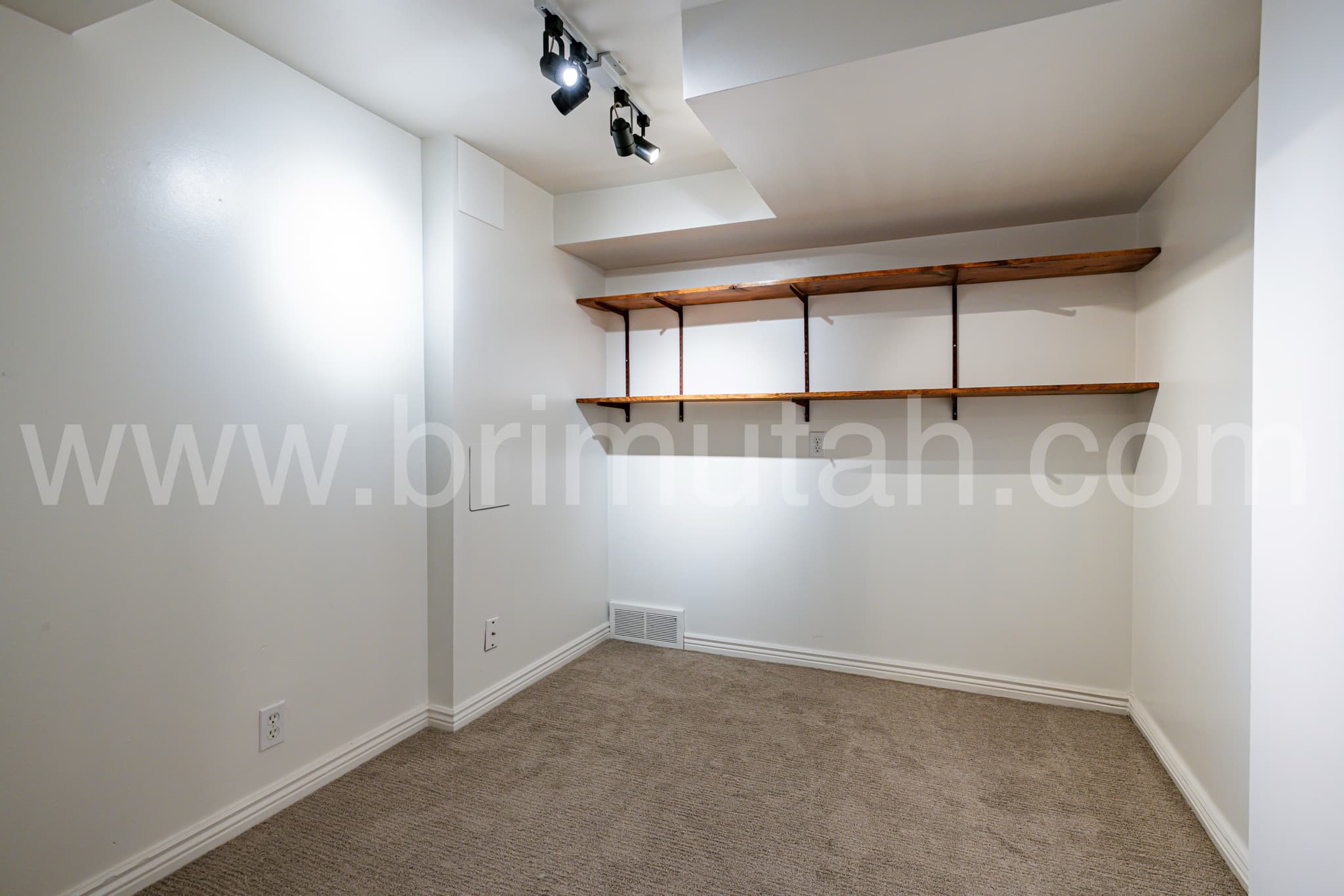 Salt Lake City House: 1632 E Kensington Ave