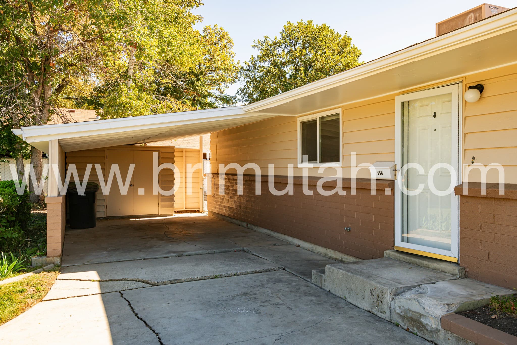 Salt Lake City House: 656 E 5640 S