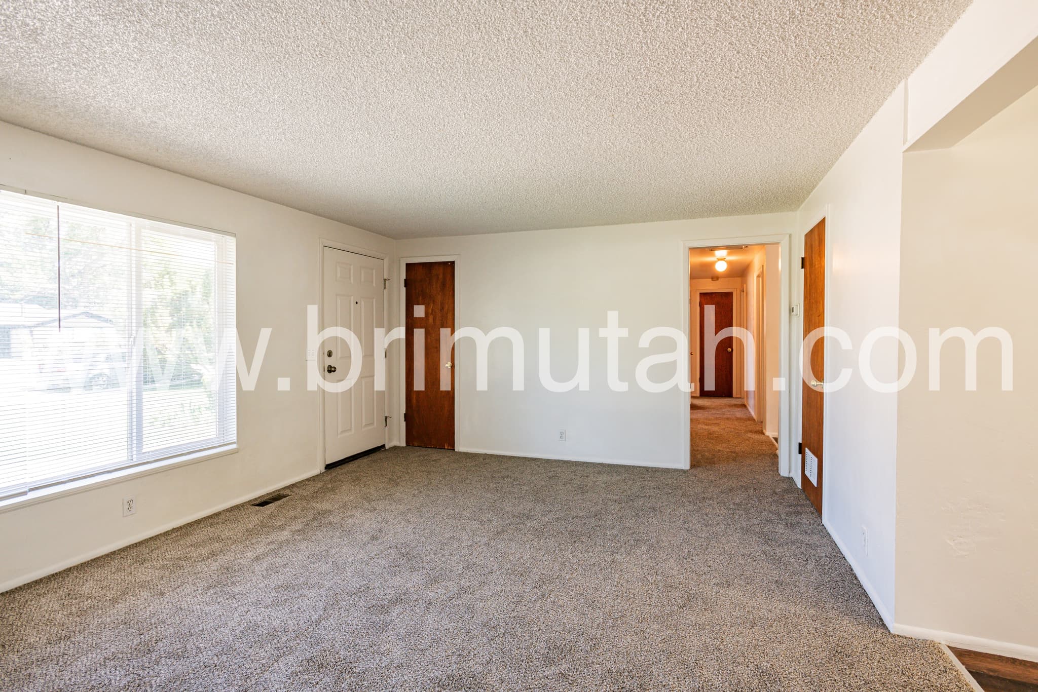 Salt Lake City House: 656 E 5640 S