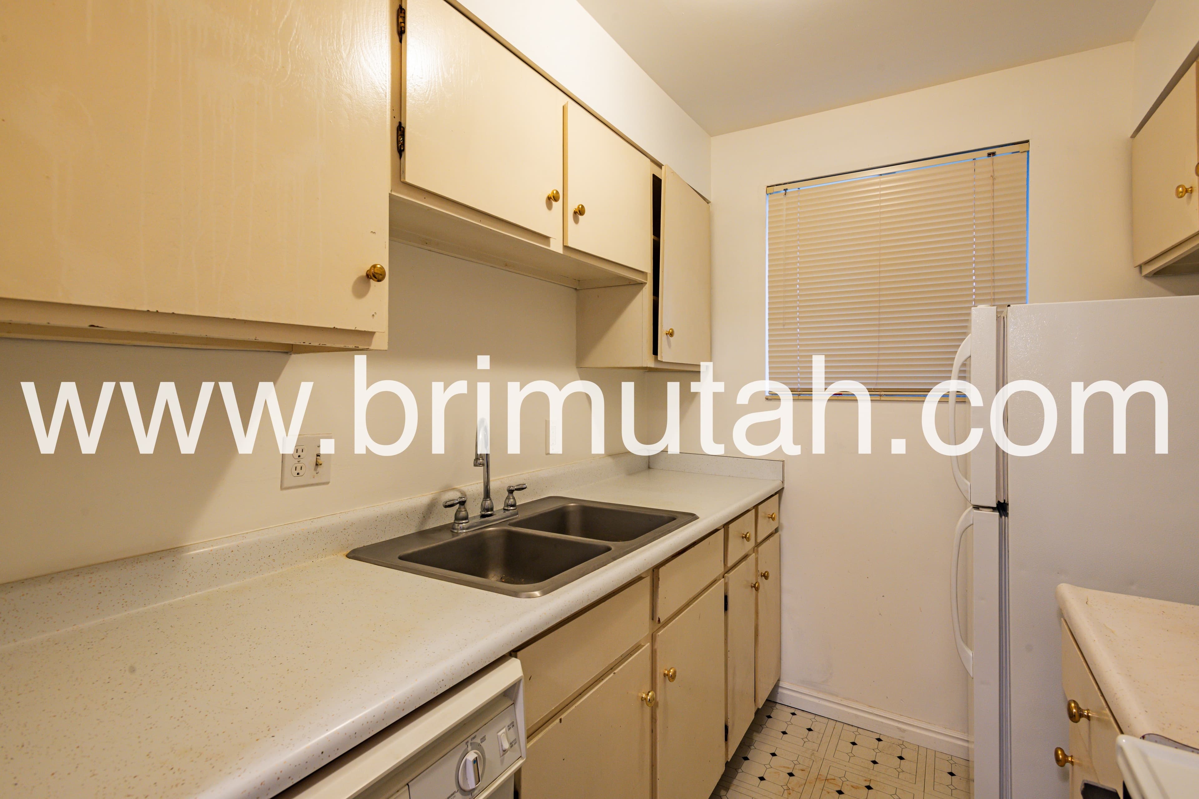 Salt Lake City Apartment: 1418 S 1100 E