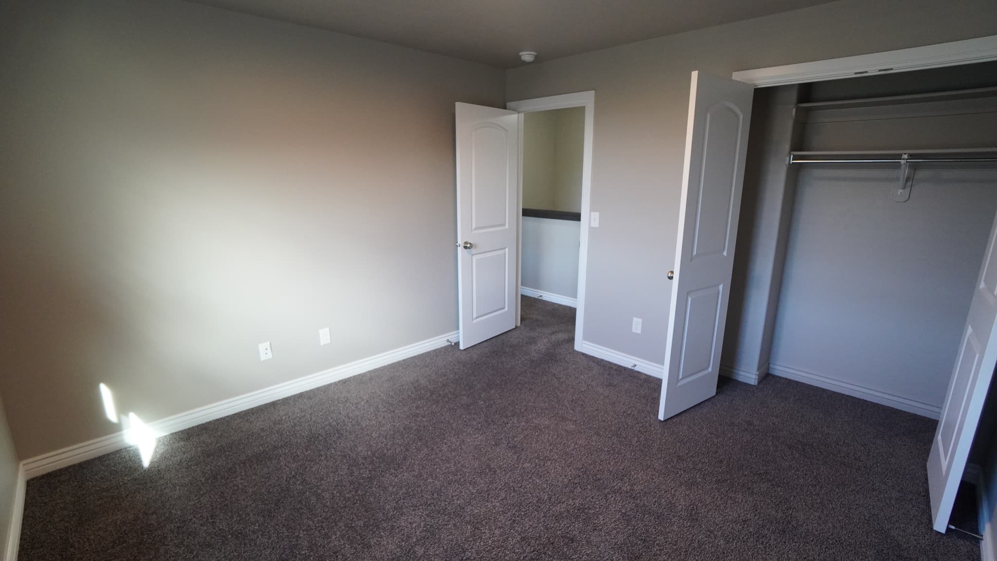 Layton Townhome: 2895 N 1100 W