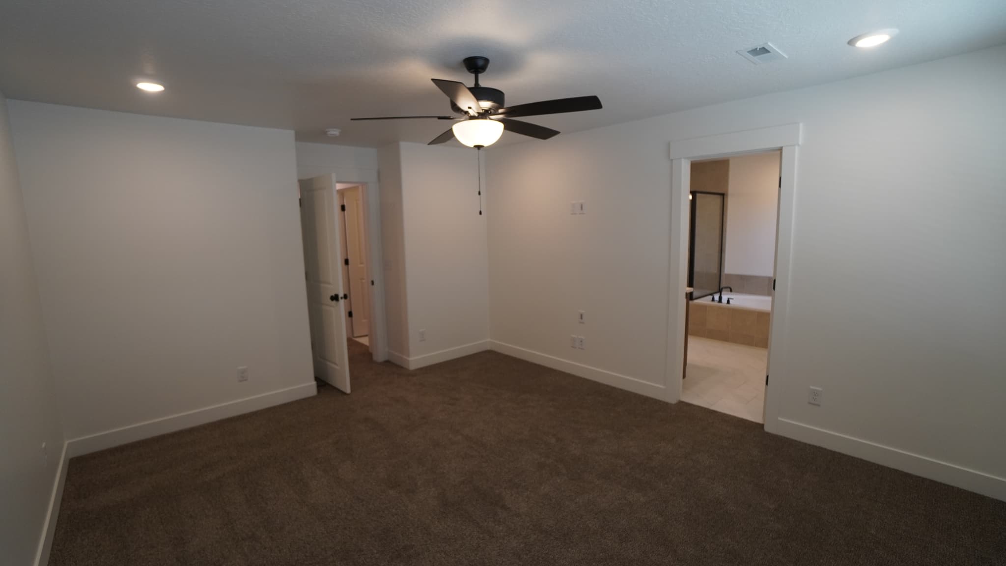 Ogden Townhome: 301 N Liberty Cove Dr